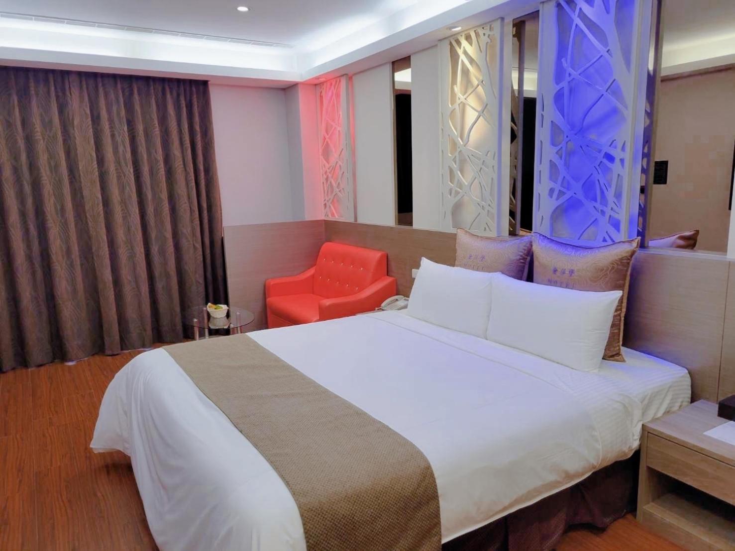 Taoyuan Vacations - Golden Sands Motel - Property Image 5