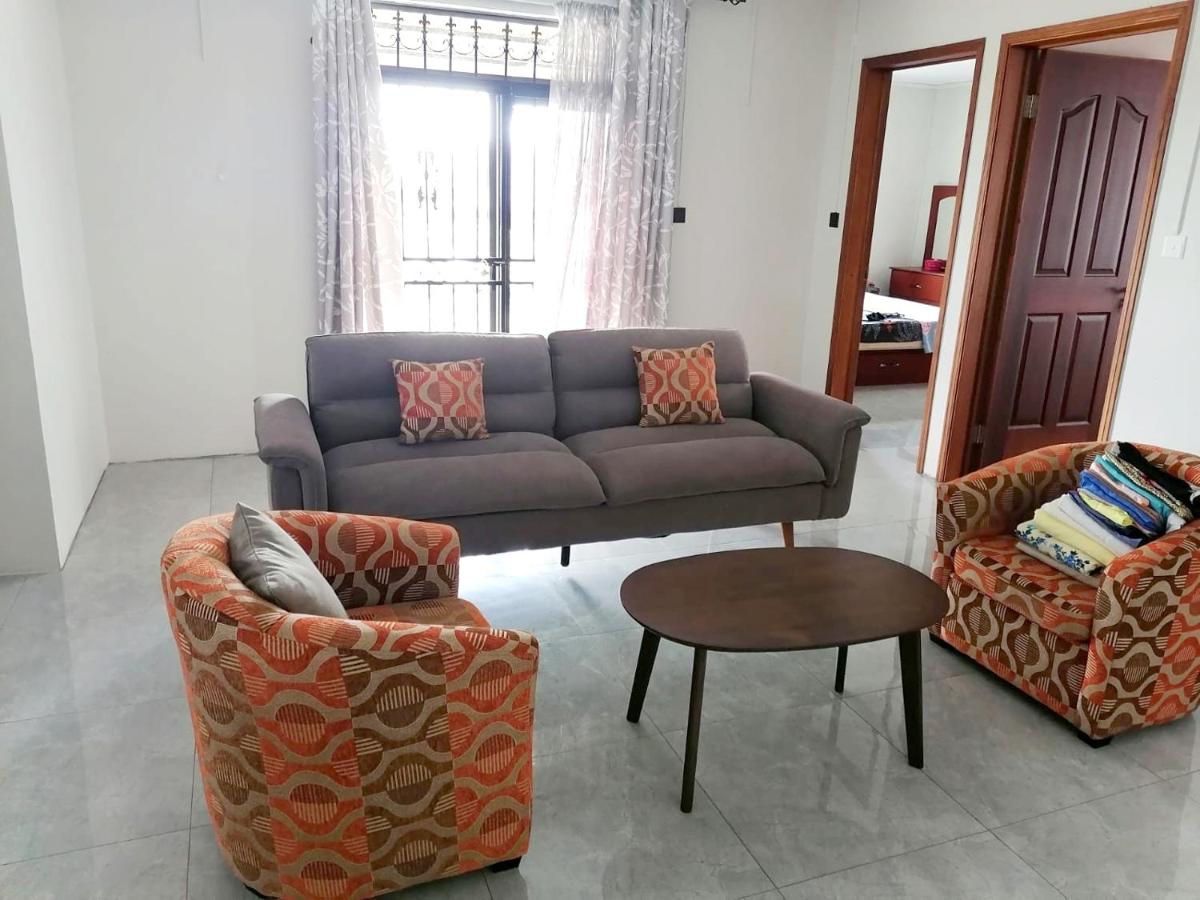 5 bedrooms house with enclosed garden and wifi at Plaine Magnien 5 km away from the beach photo 2