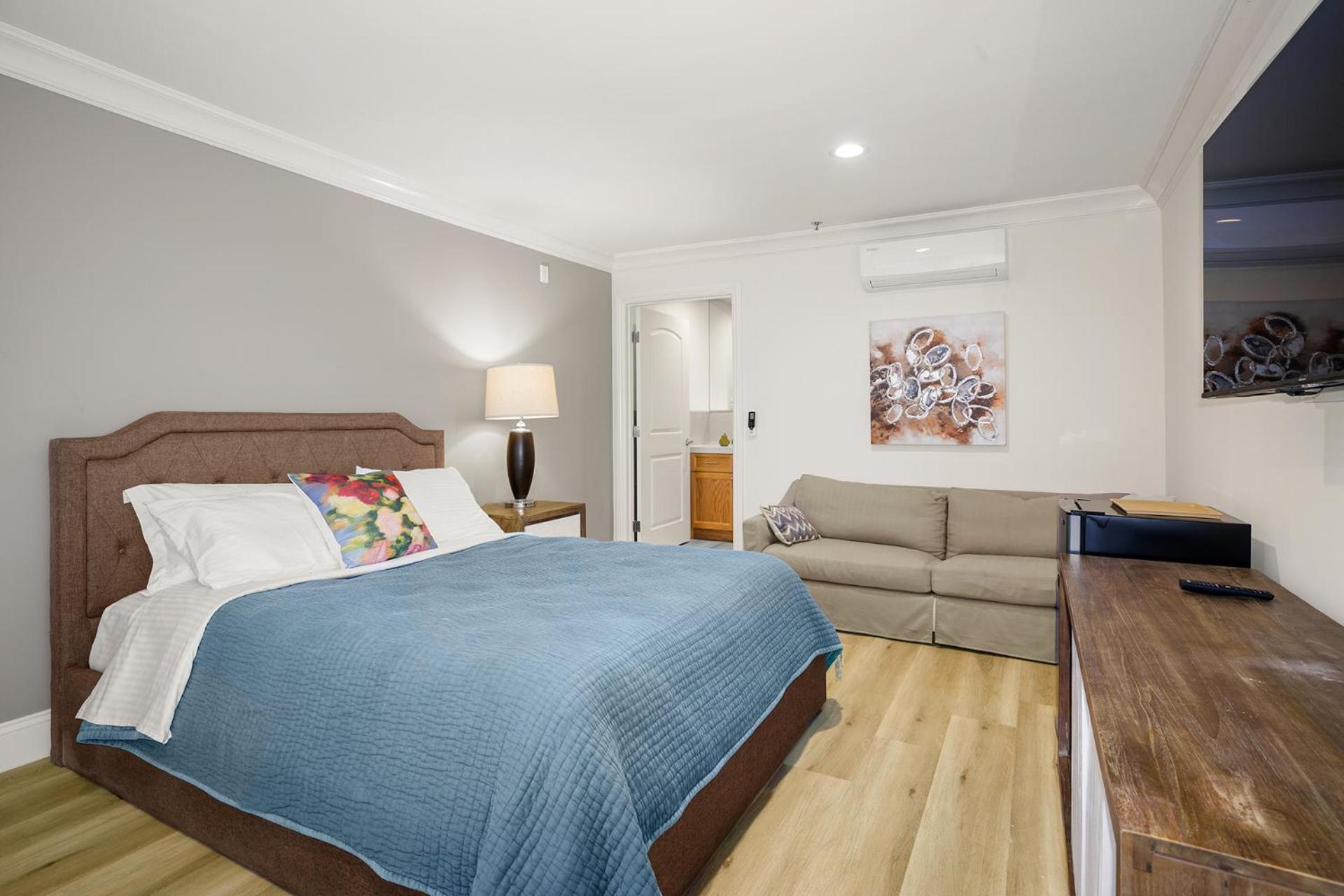 Hotel Huntington - Property Image 40