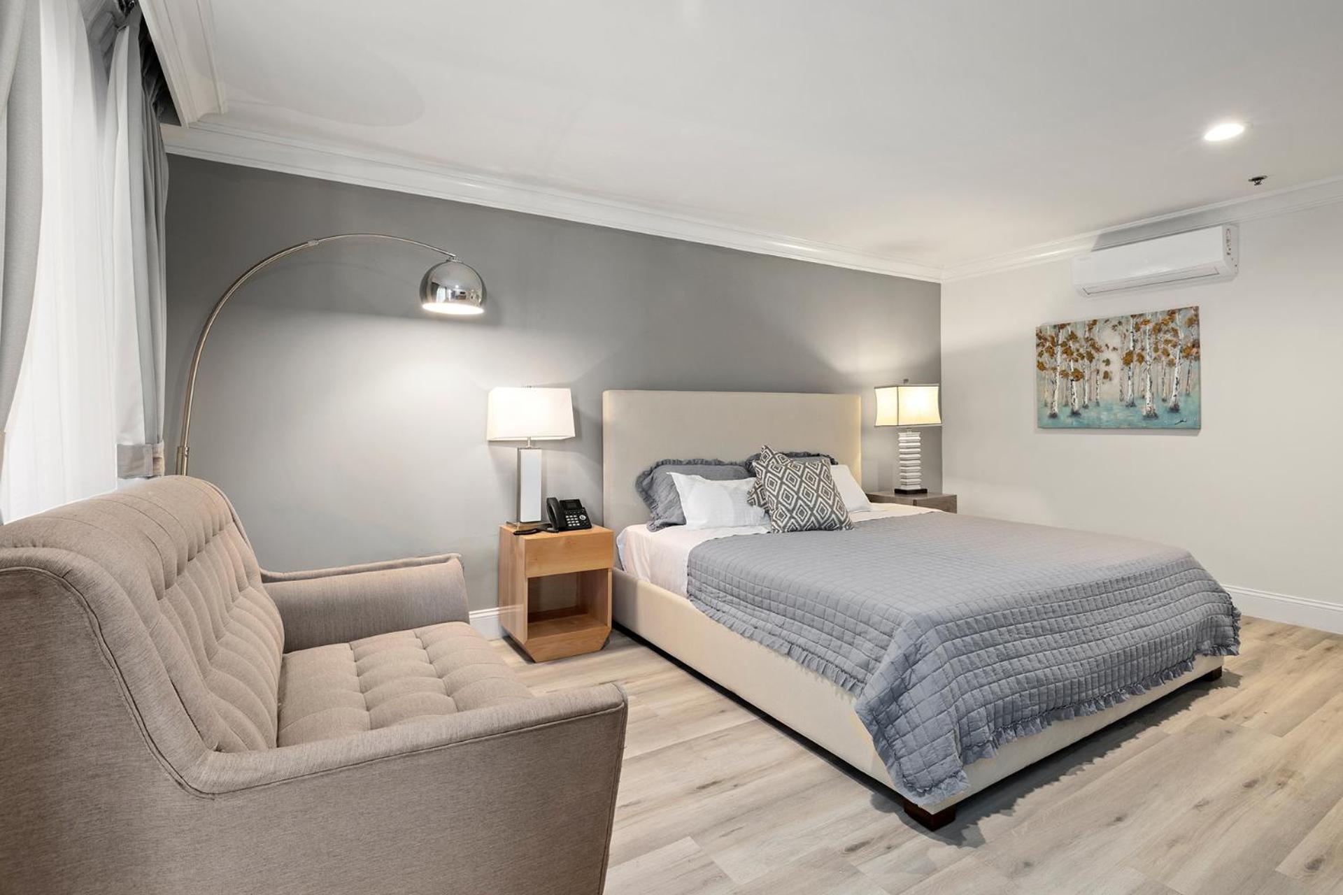 Hotel Huntington - Property Image 38