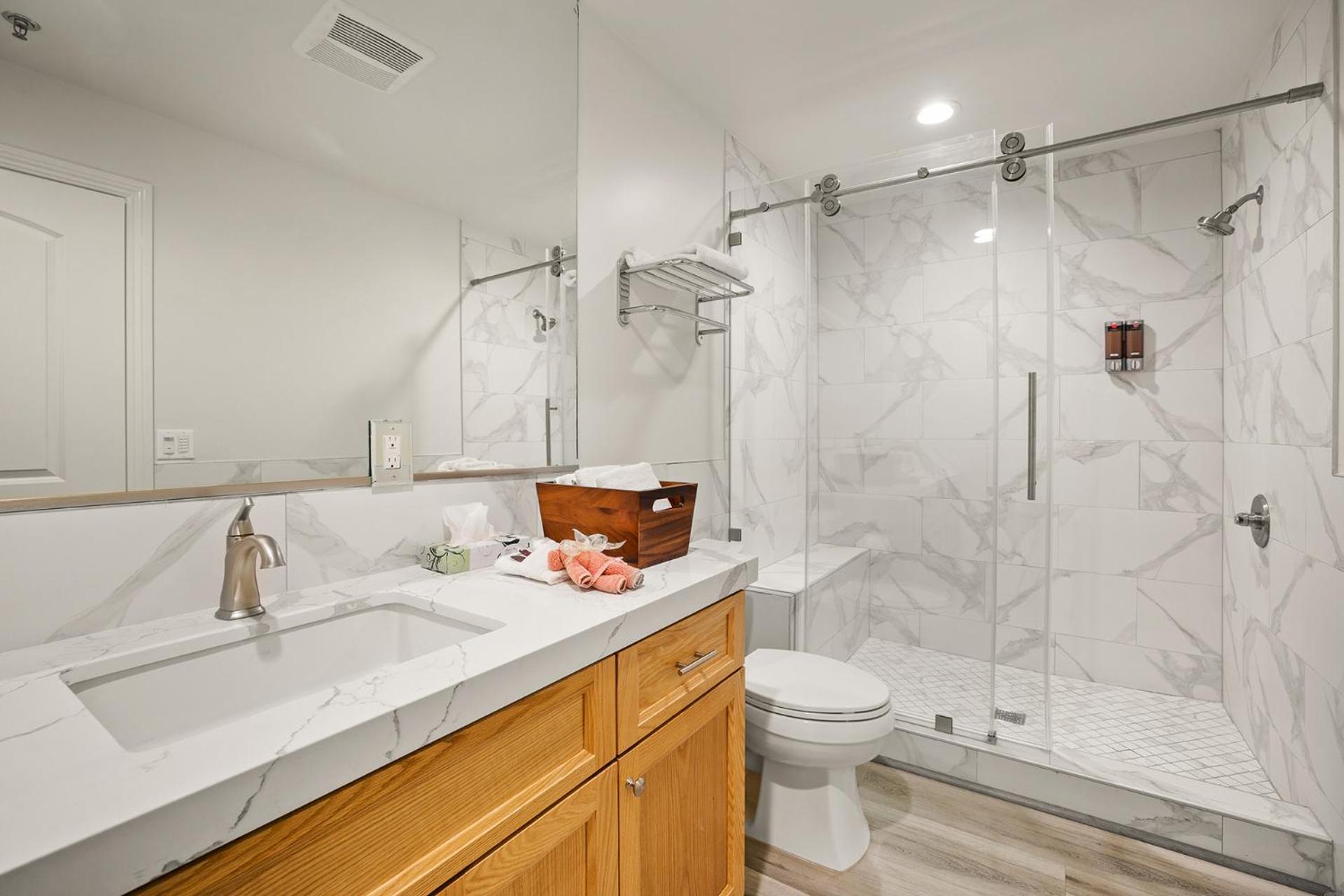 Hotel Huntington - Property Image 35