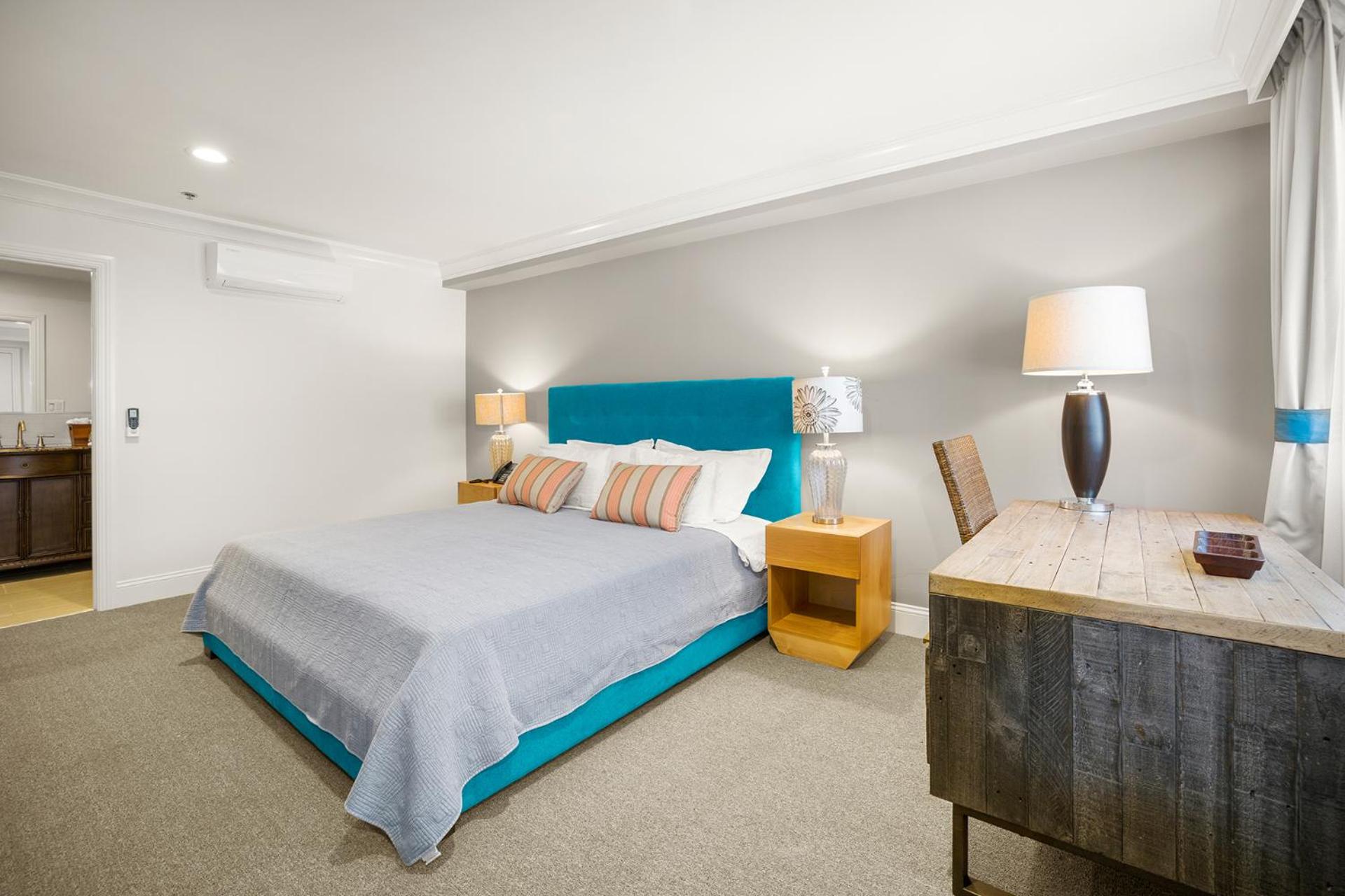 Hotel Huntington - Property Image 97