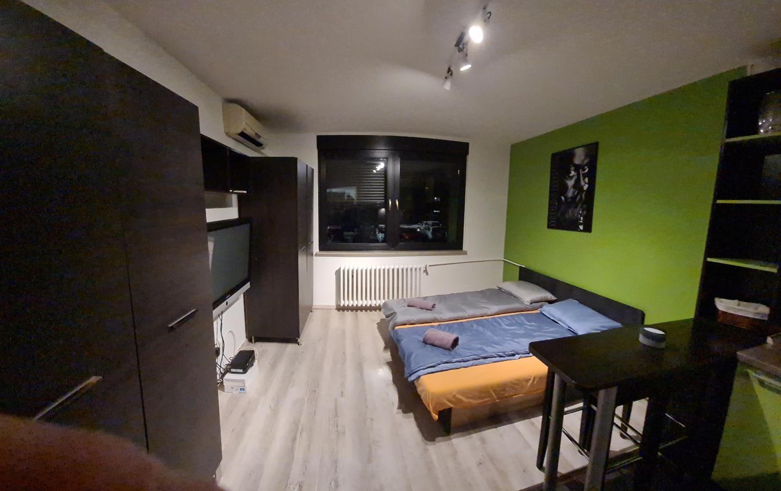 hotel room