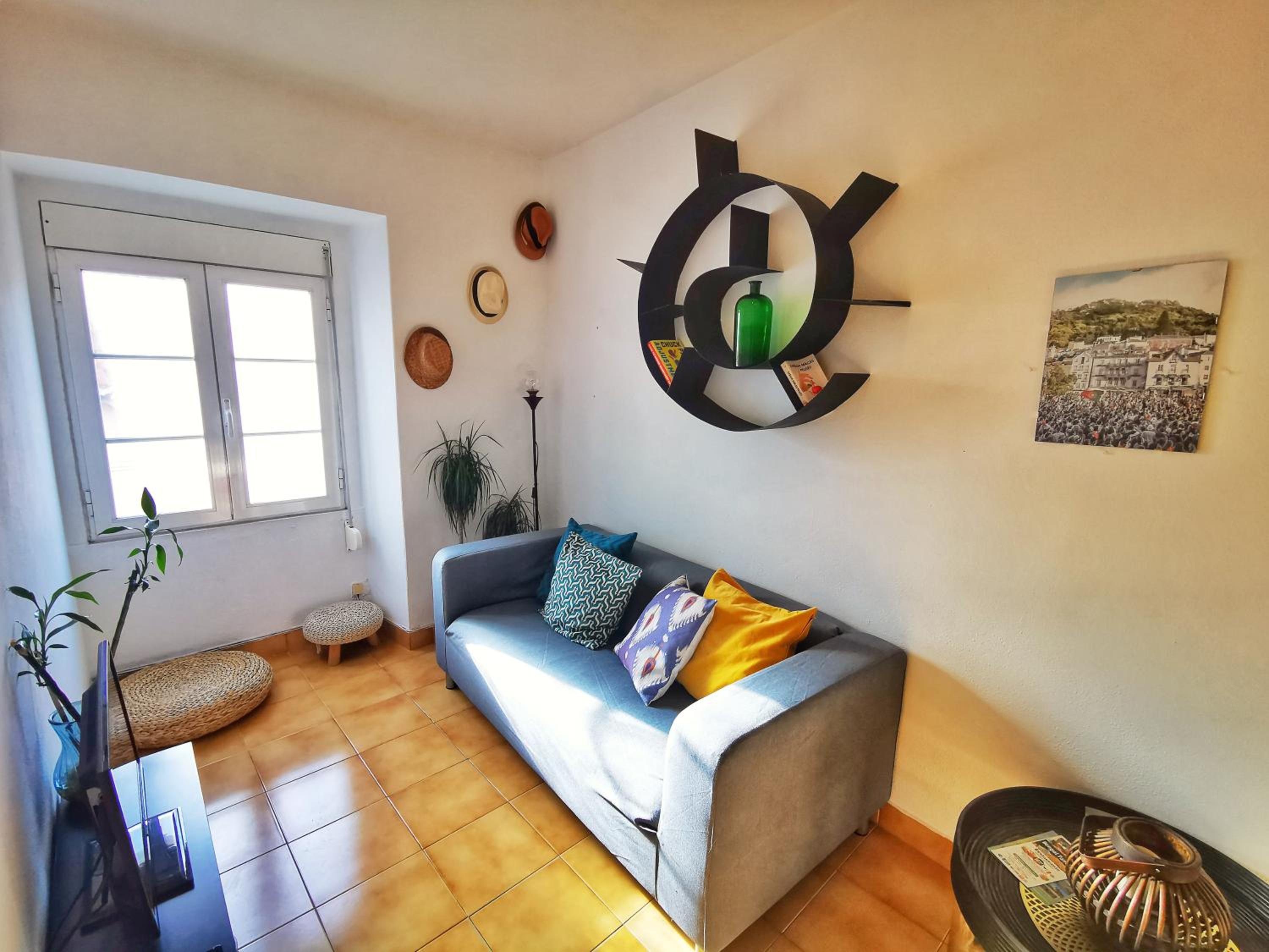 Sintra Central Flat - Image 5