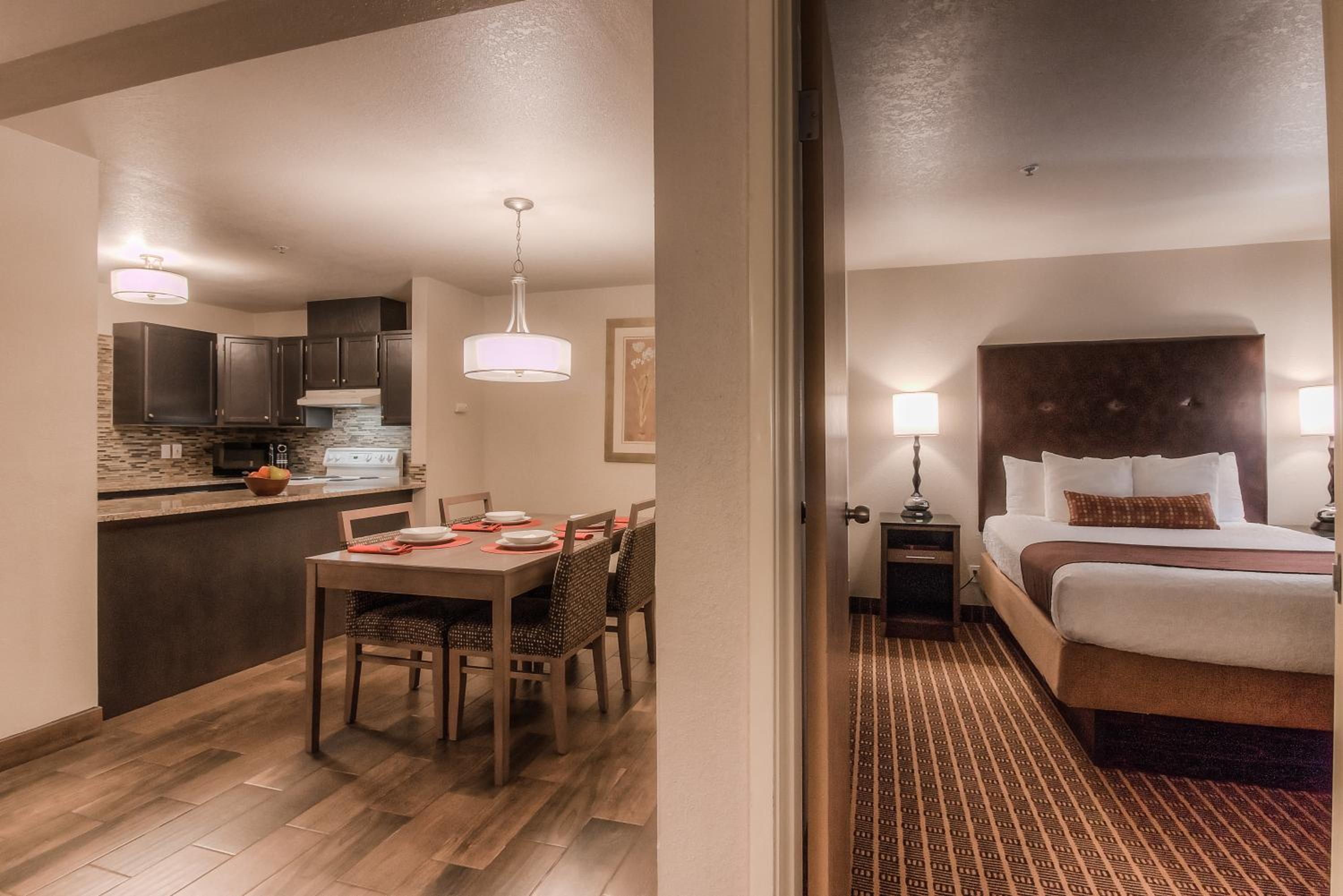 Best Western Plus Yakima Hotel