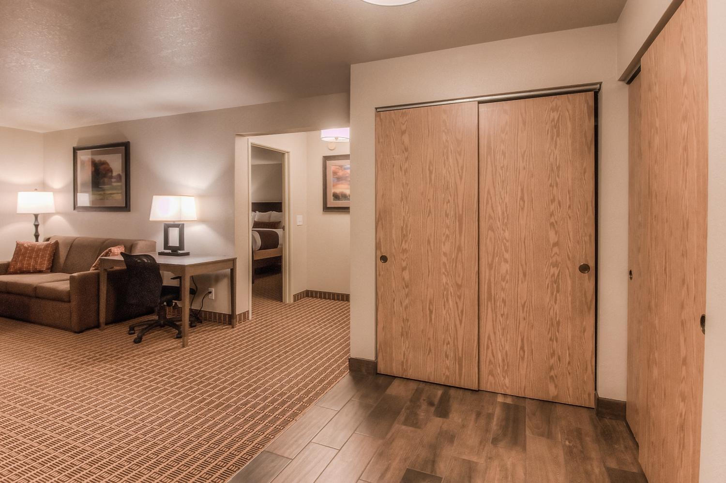 Best Western Plus Yakima Hotel