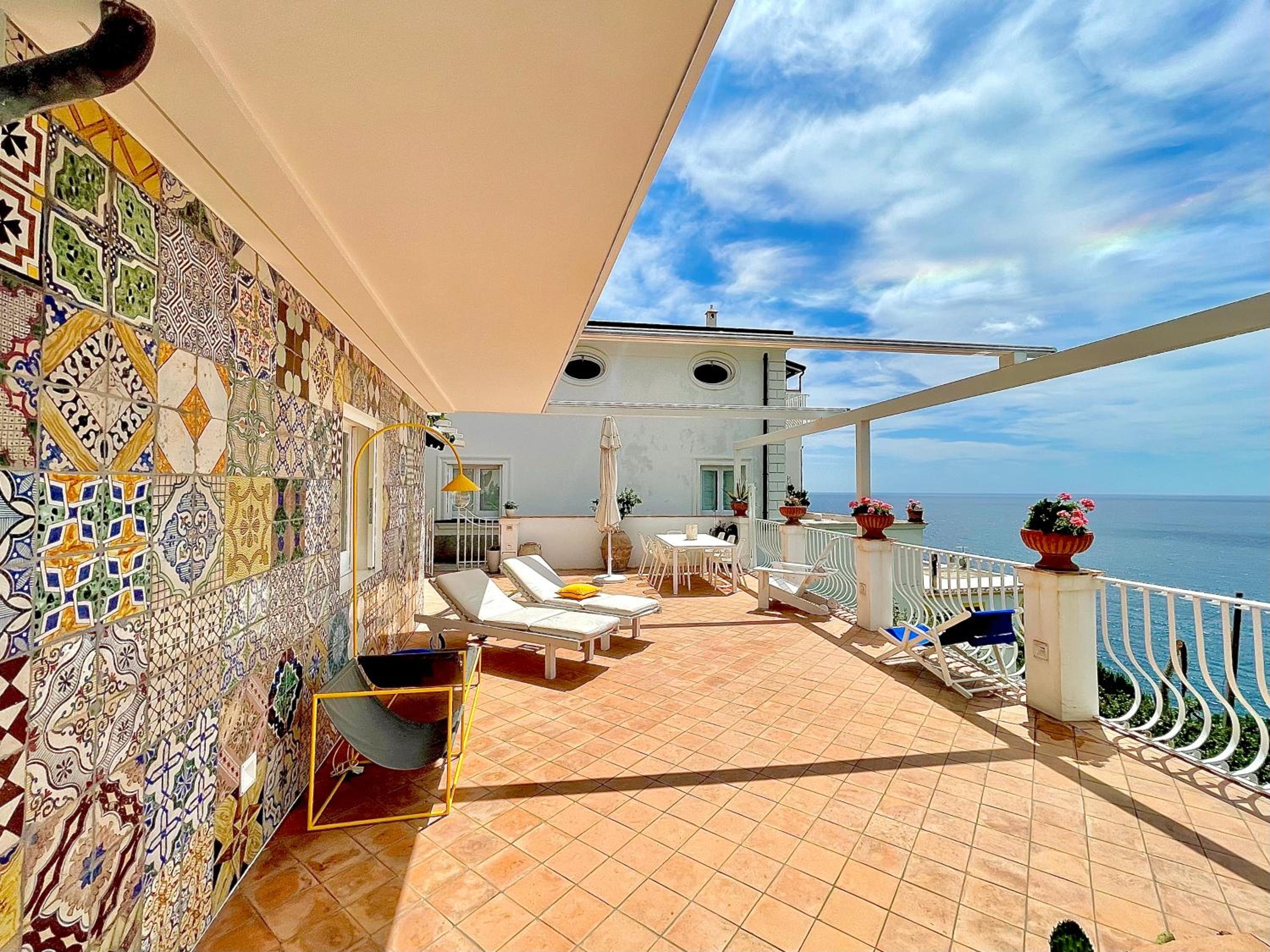 Celebrity Suite - Big Terrace on the Sea photo 4