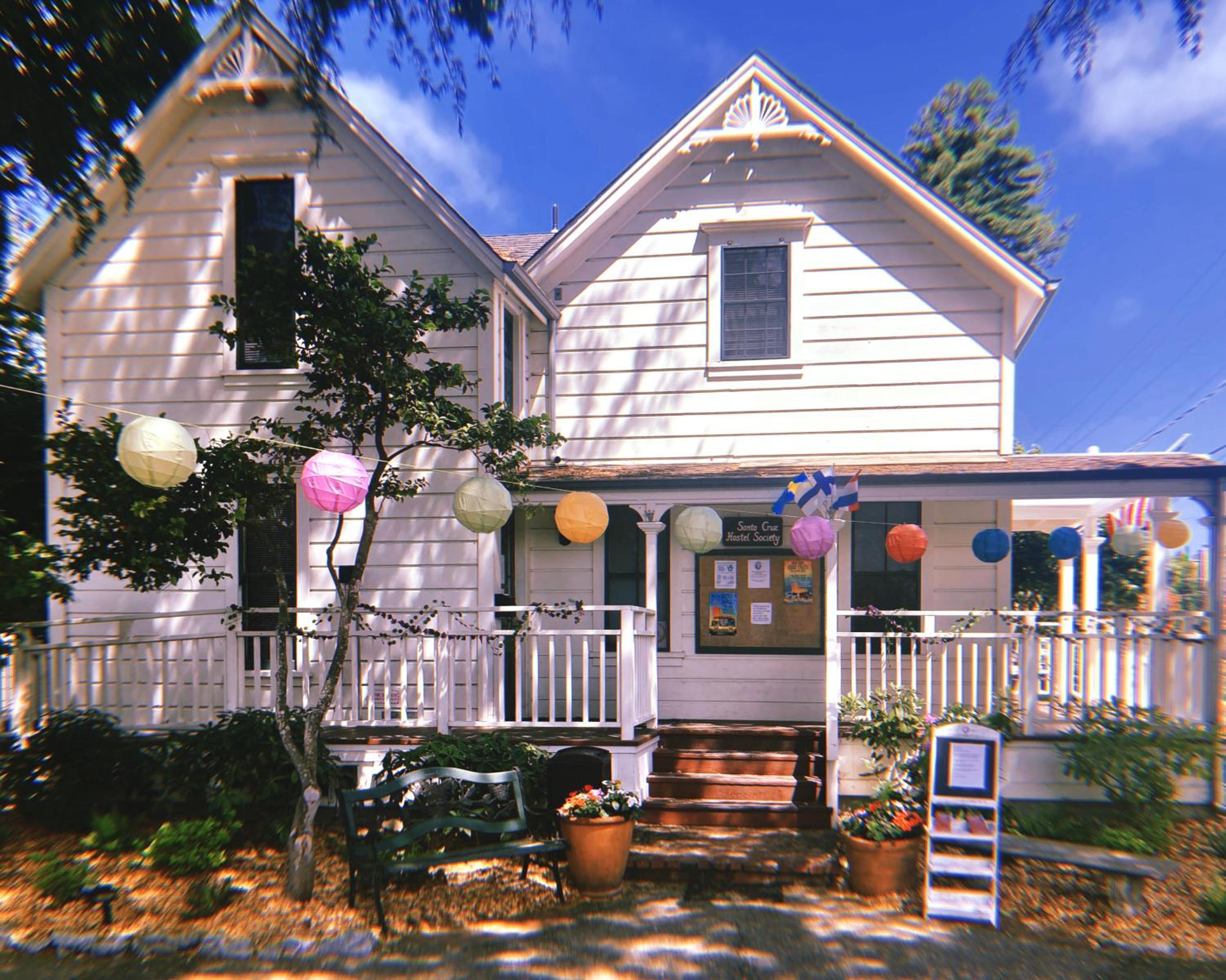 Santa Cruz Hostel view 4