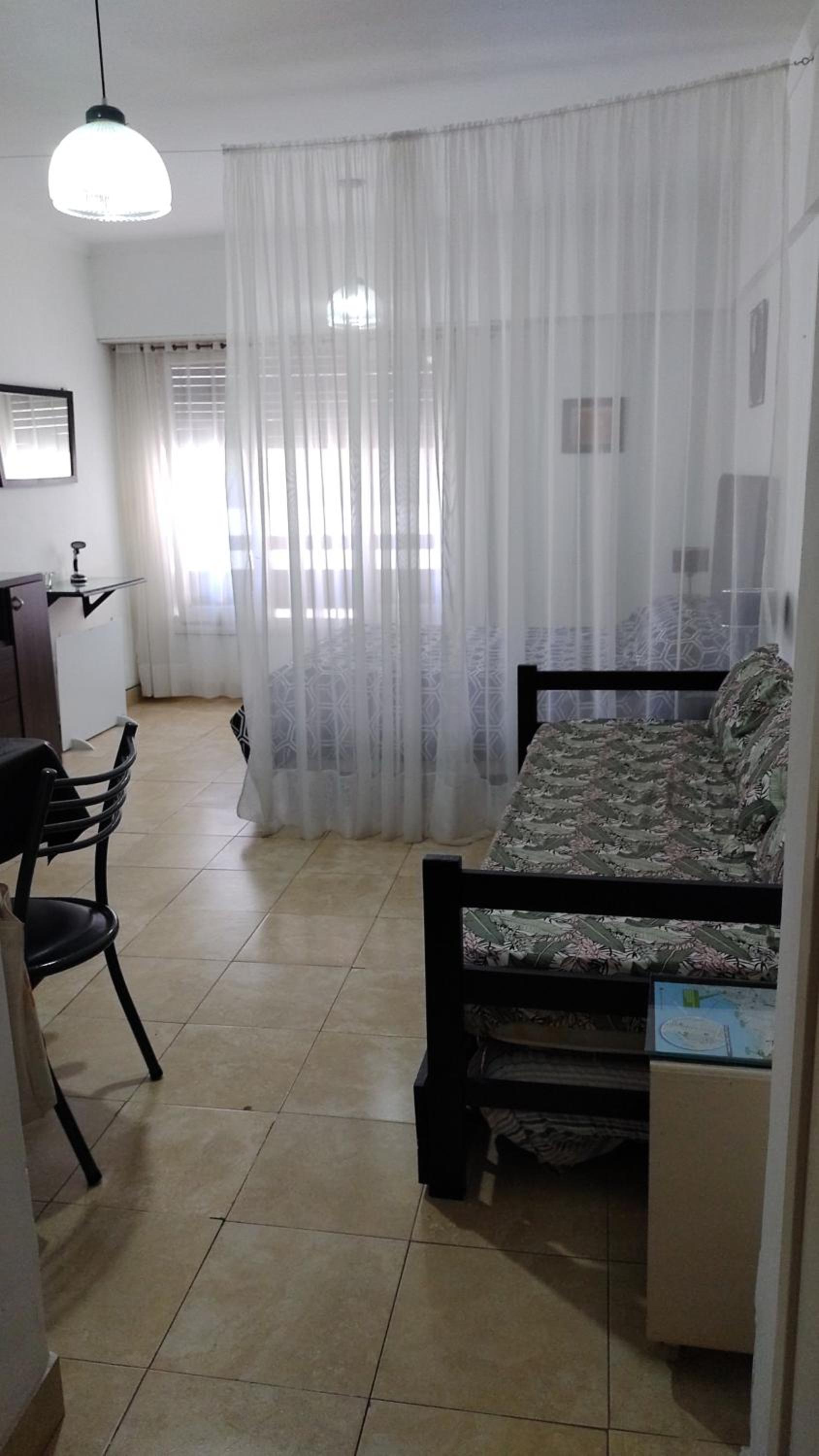 DEPARTAMENTO EN PLAZA COLON, 200 MTS DE LA PLAYA
