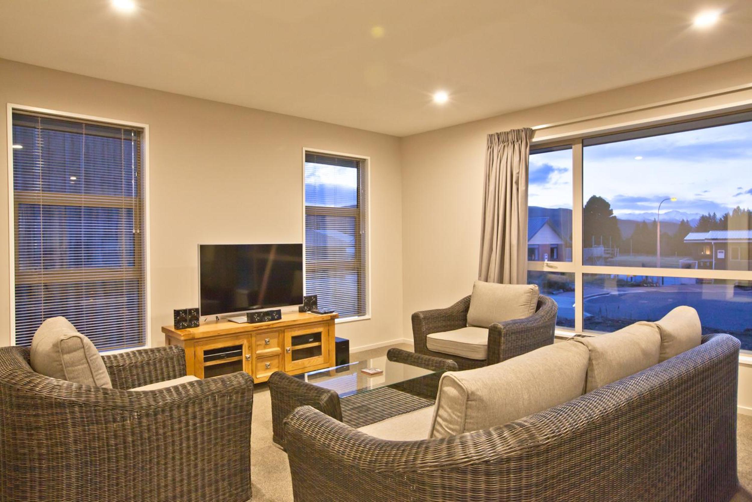 Aotea - Lake Tekapo view 4