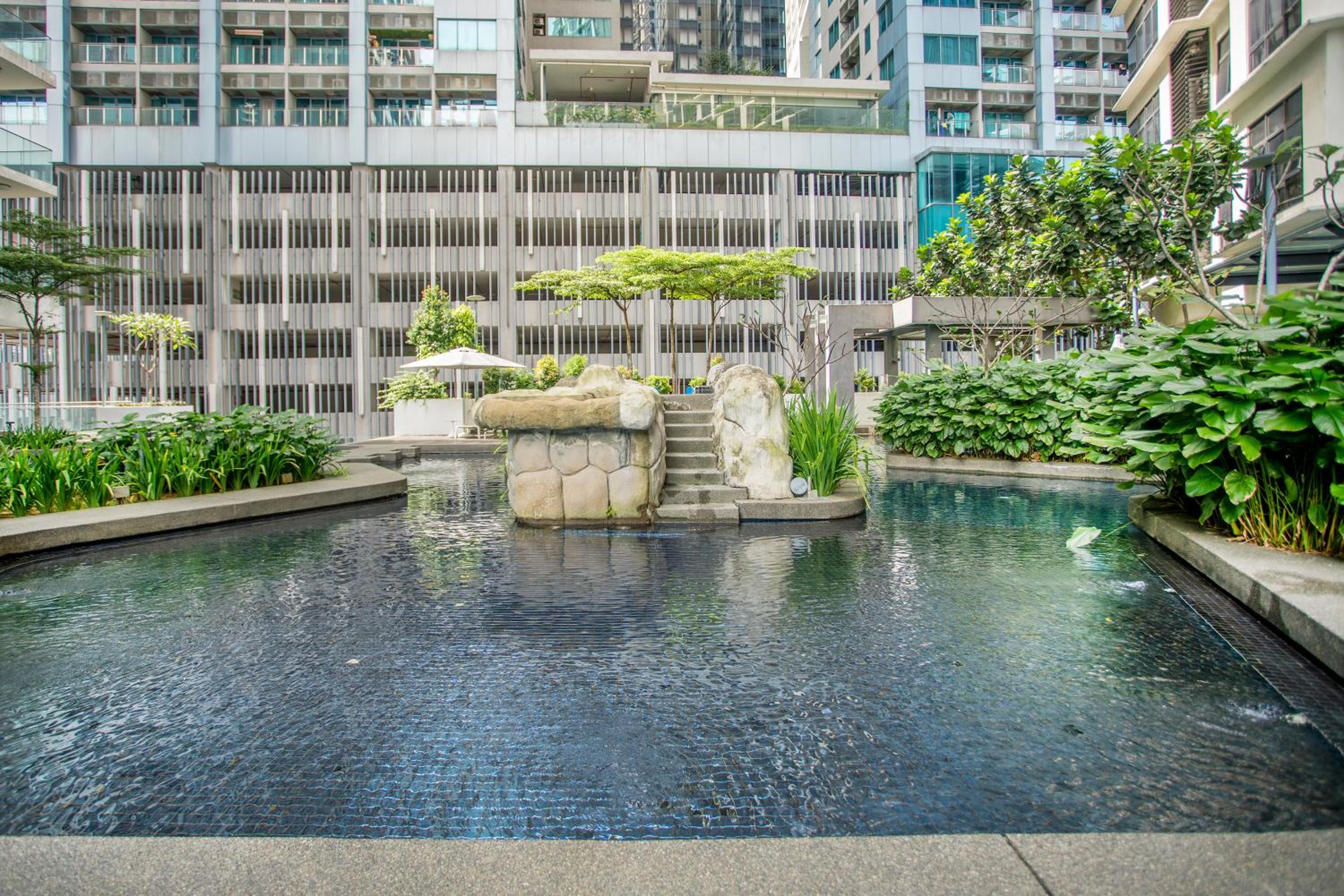188 Suites KLCC by CoBNB
