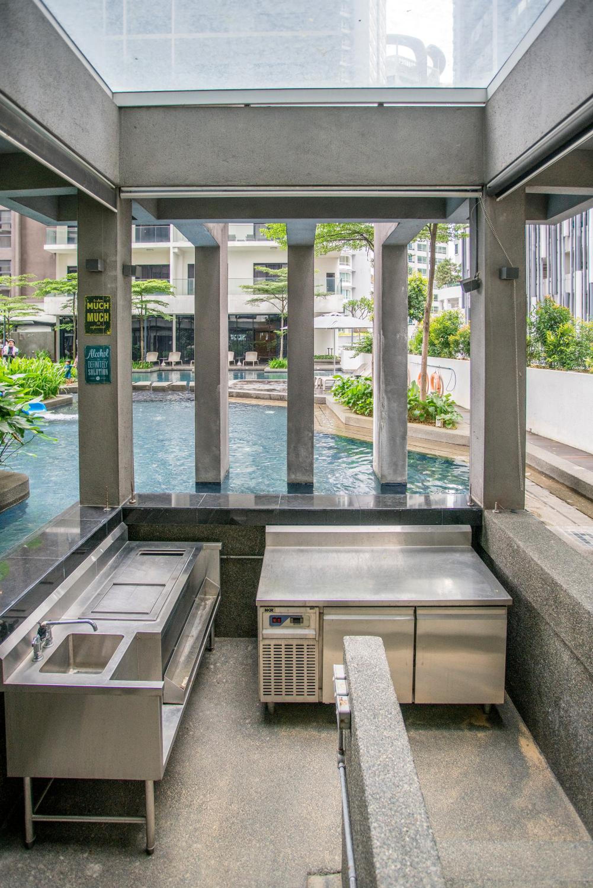 188 Suites KLCC by CoBNB