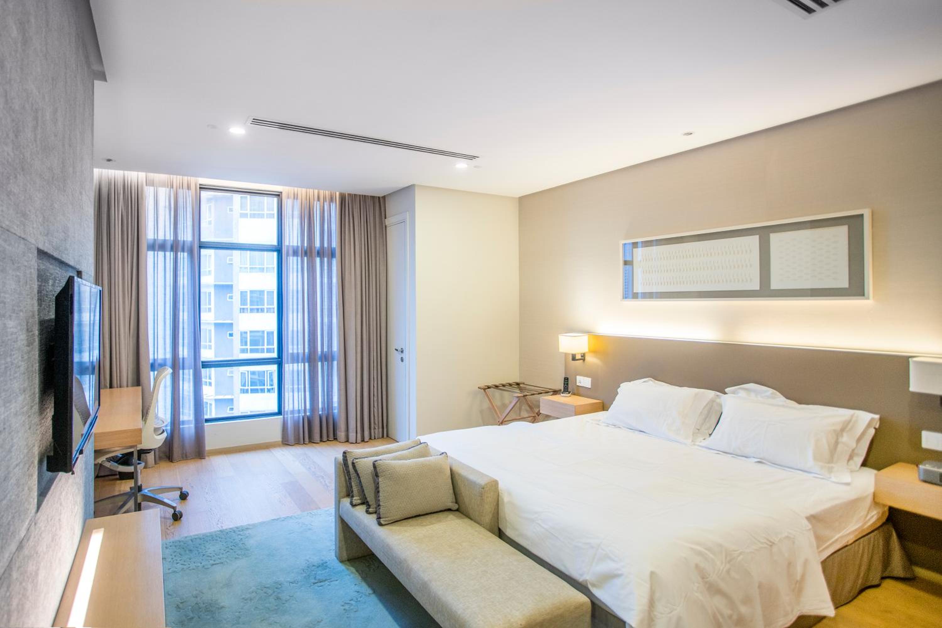 188 Suites KLCC by CoBNB