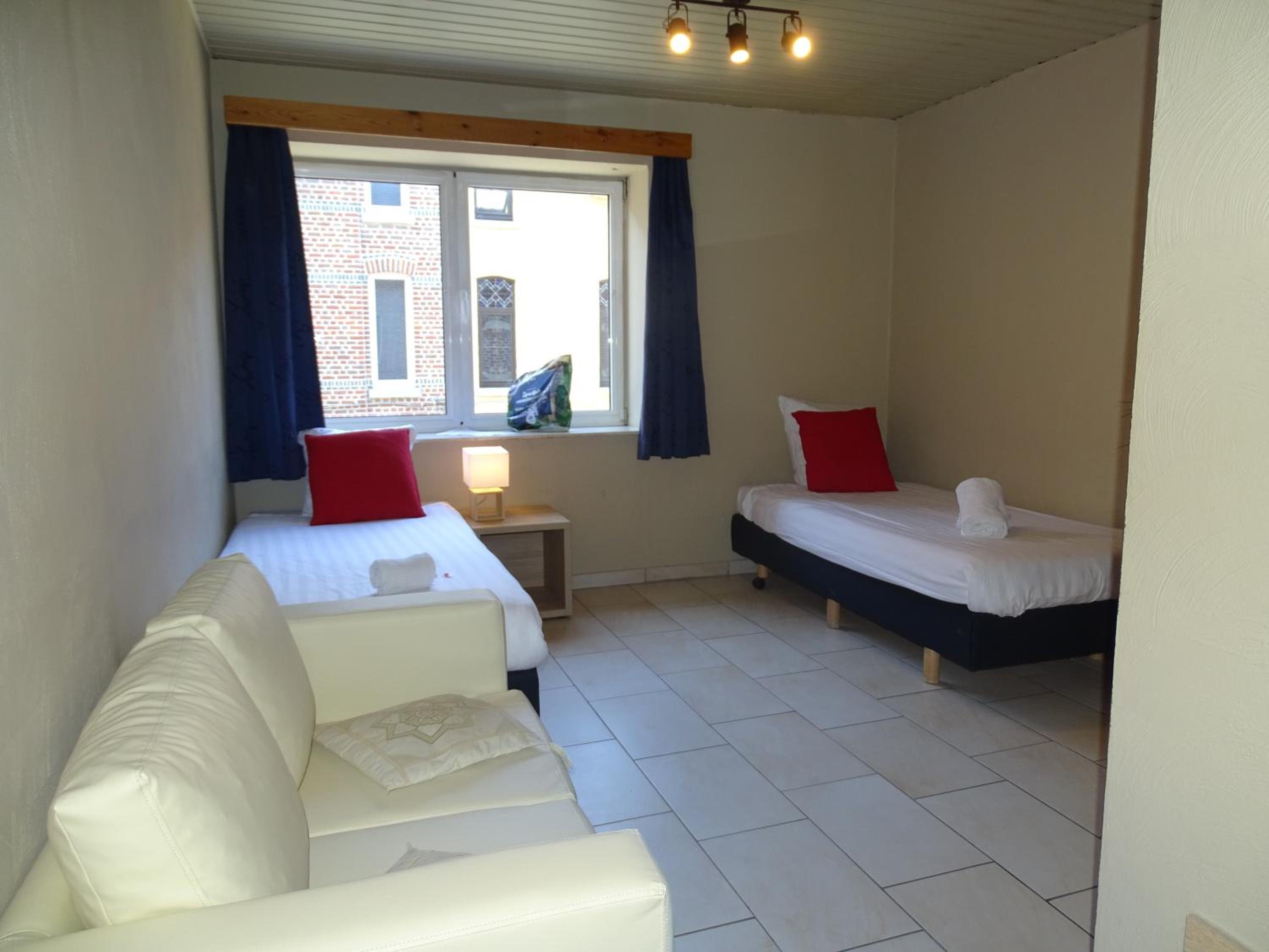 Condo Gardens Leuven - Budget Studio Twin view 2