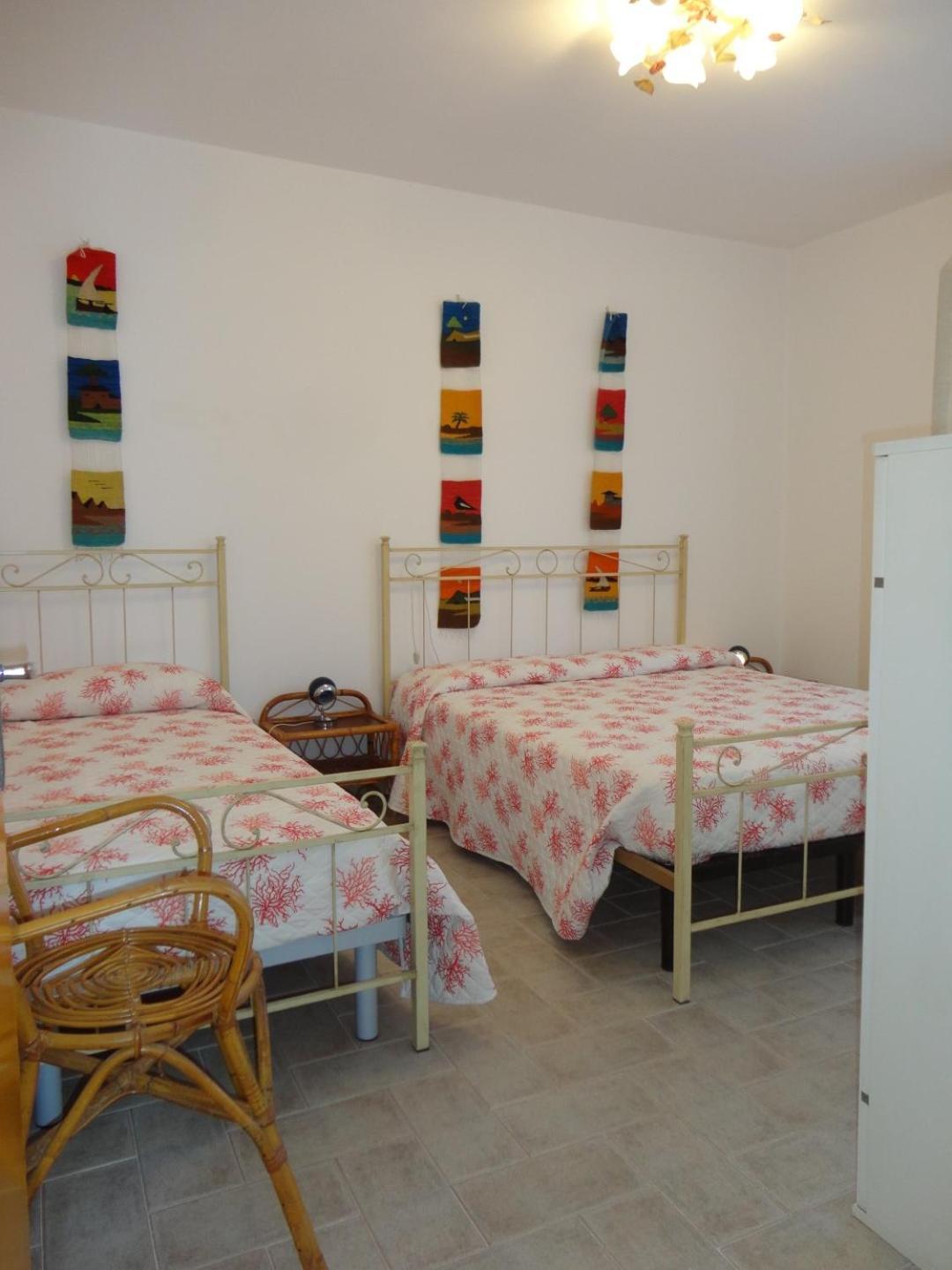 Lovely apartment just 40m from the sea
