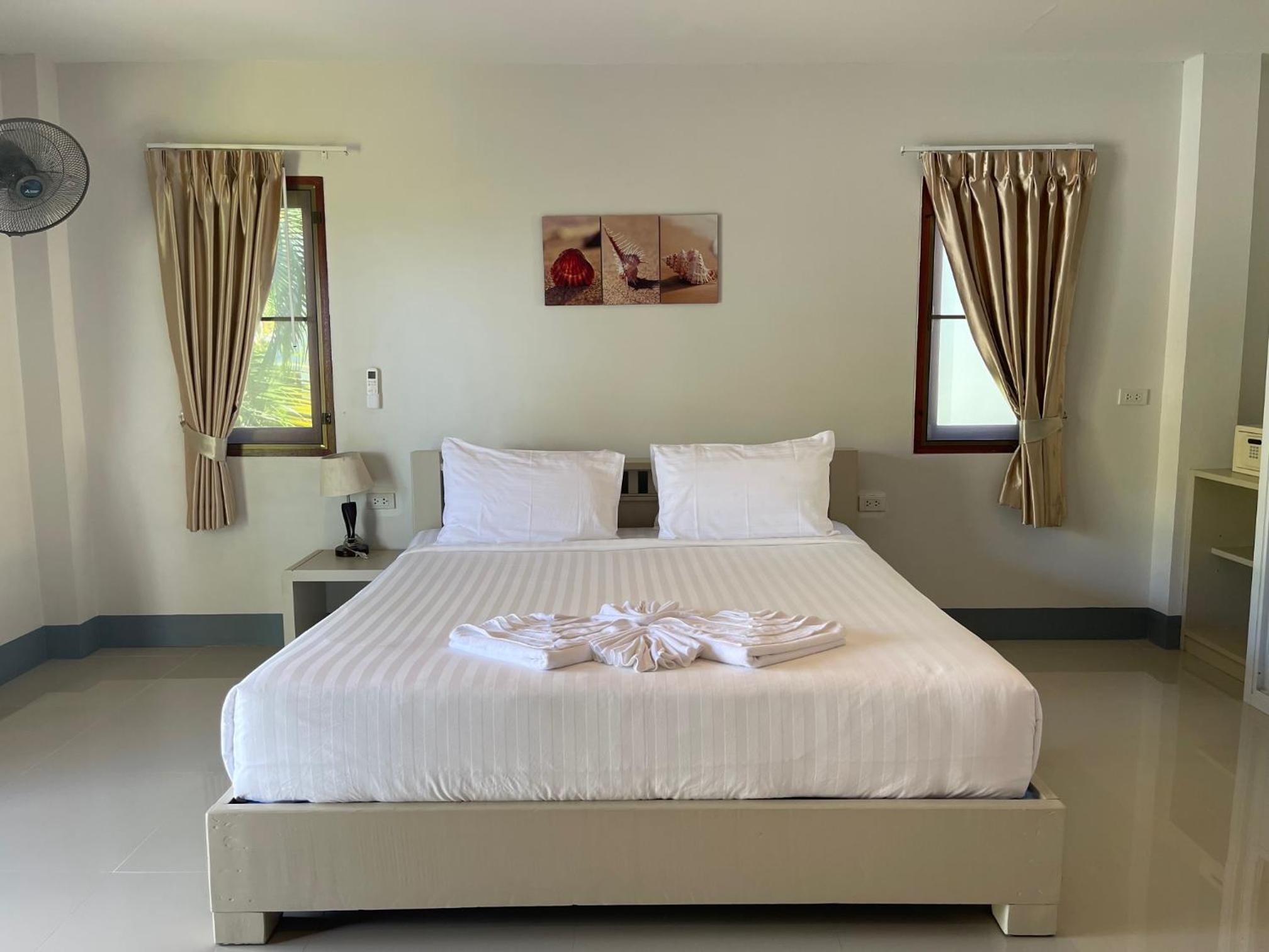 Breeze Bay Villas Koh Phangan