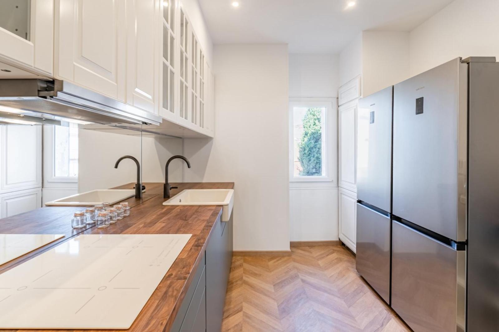 La ColocXL - Magnifique duplex 110 m² - 5 chambres + parking view 3