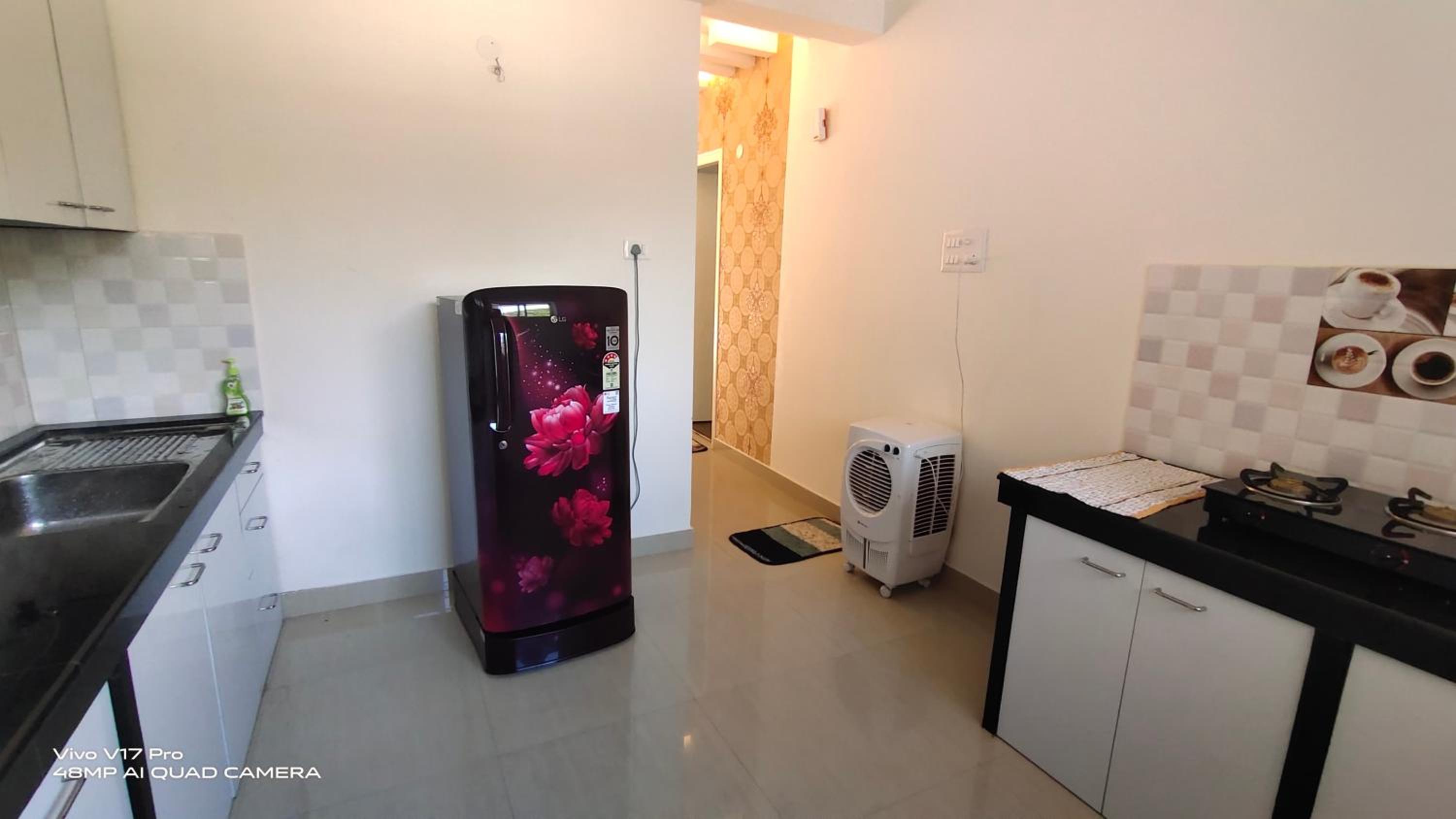 305 Home Stay, photo 35