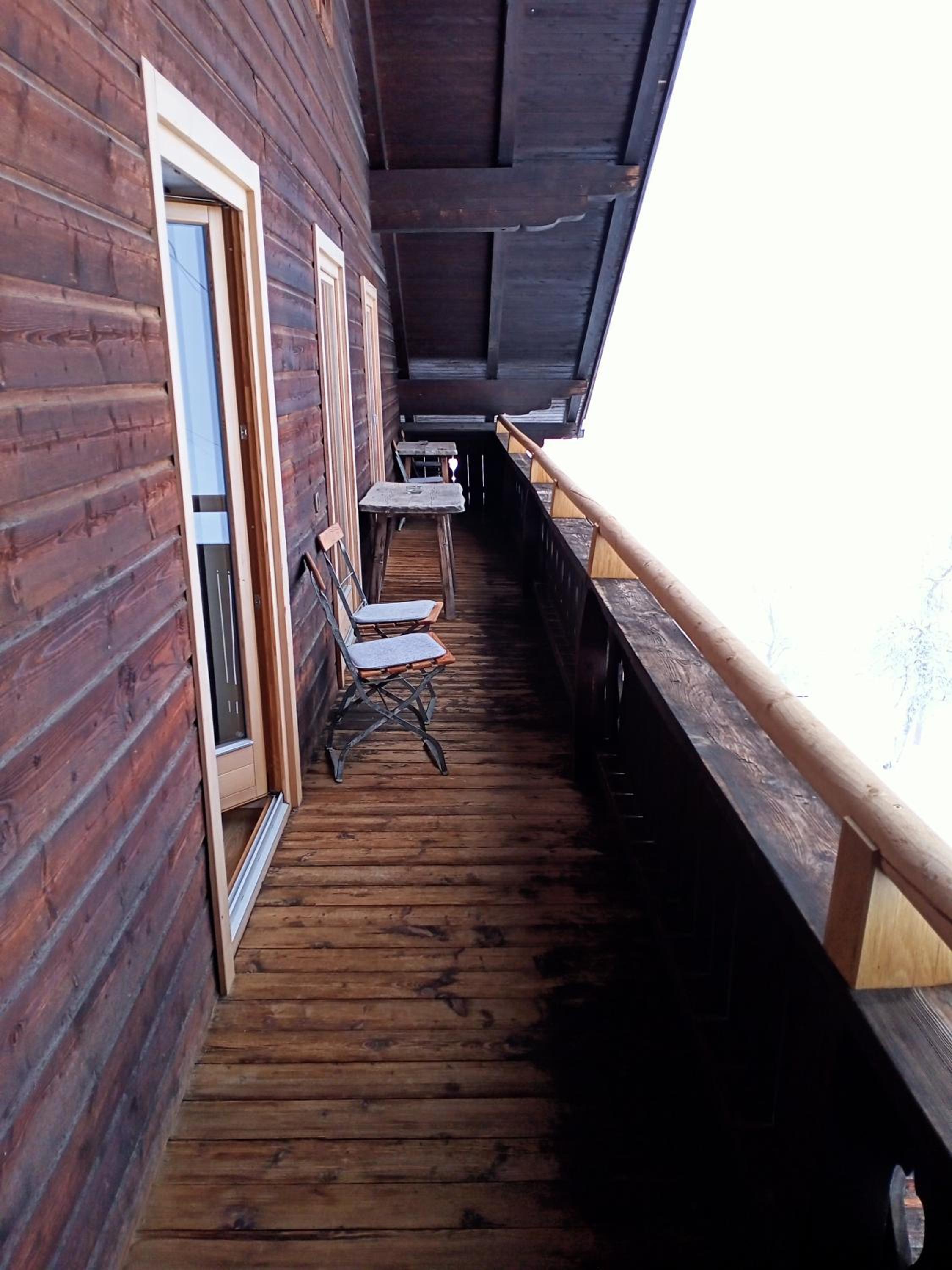 Photo 32