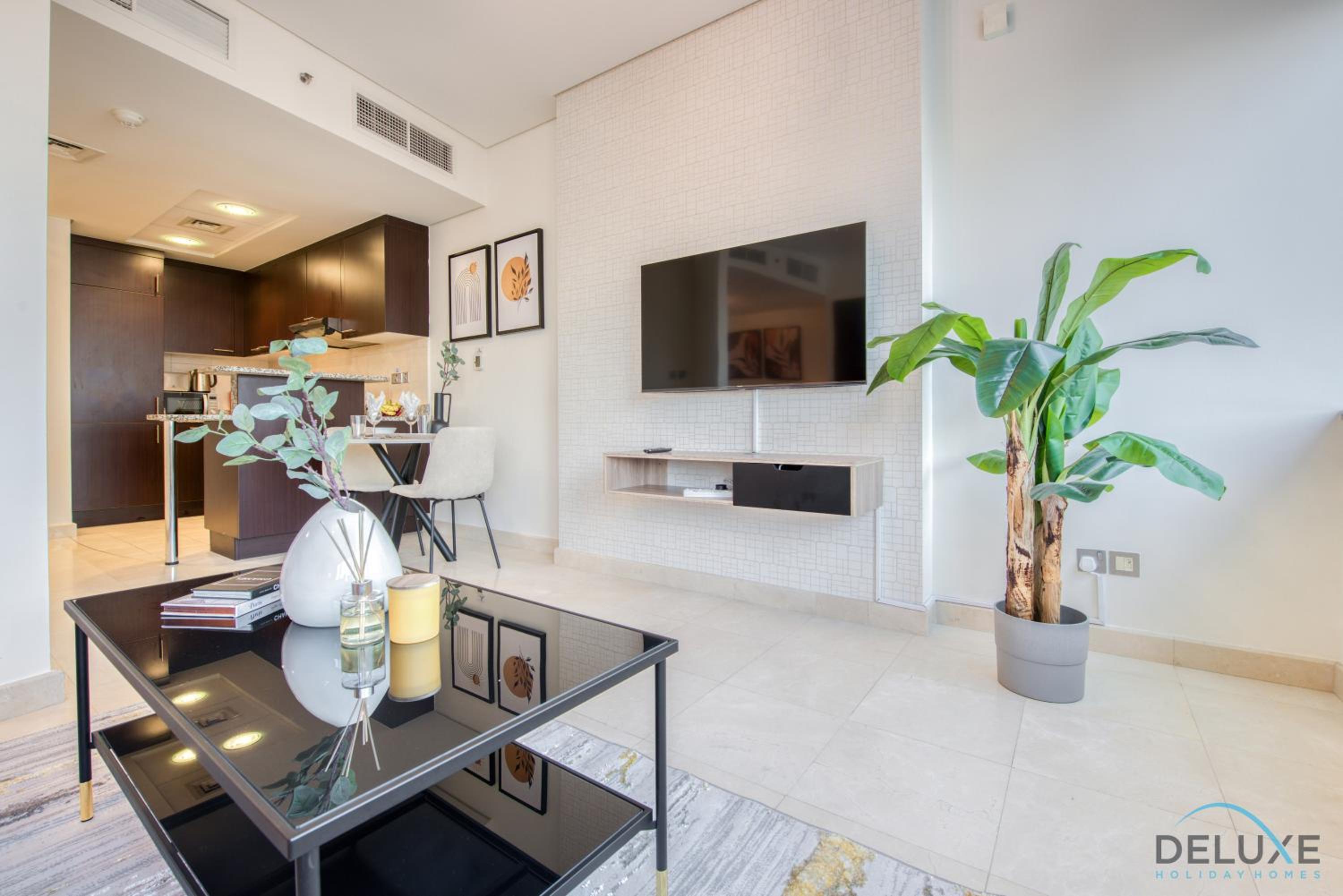 Charming Studio at Sky Gardens DIFC by Deluxe Holiday Homes