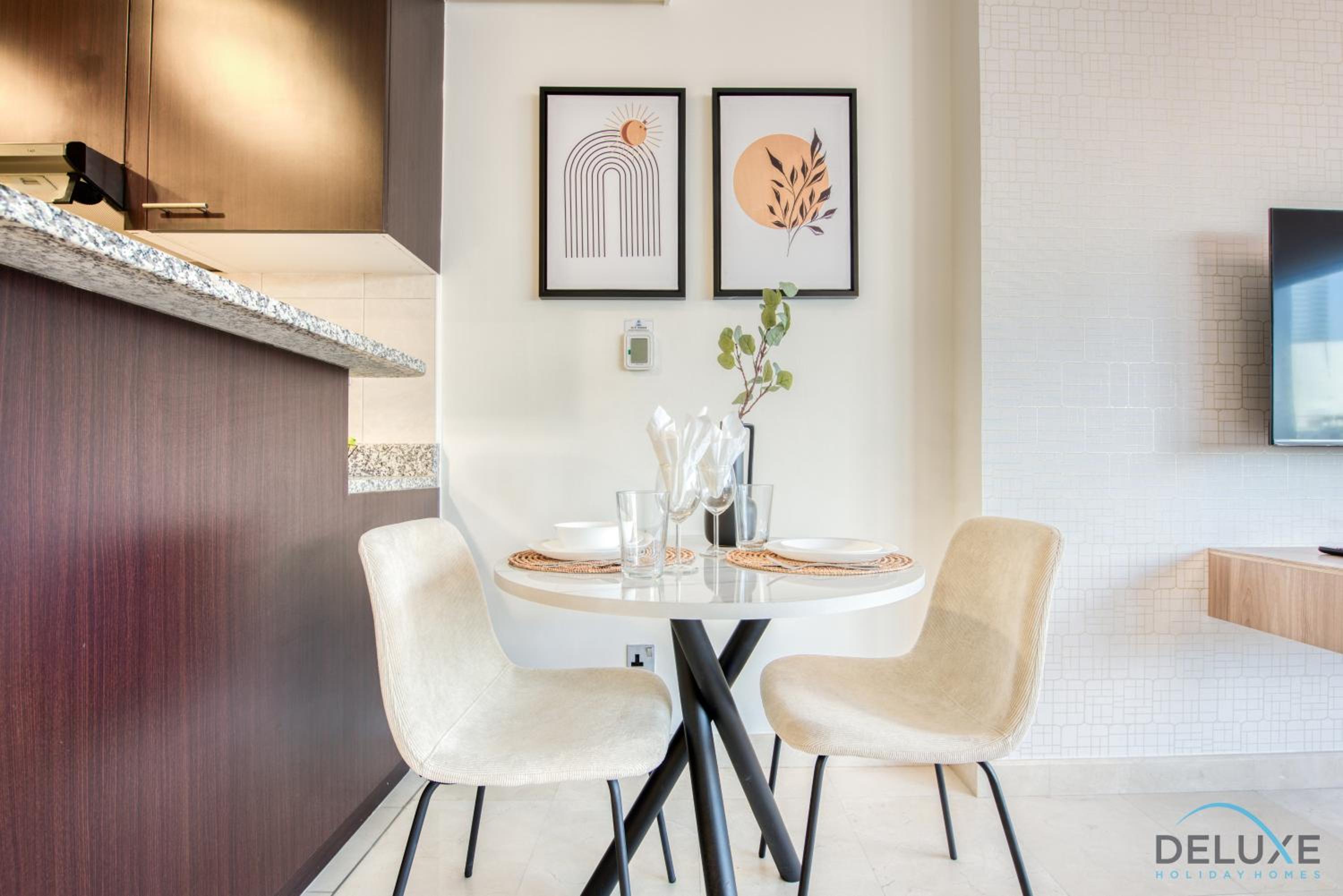 Charming Studio at Sky Gardens DIFC by Deluxe Holiday Homes