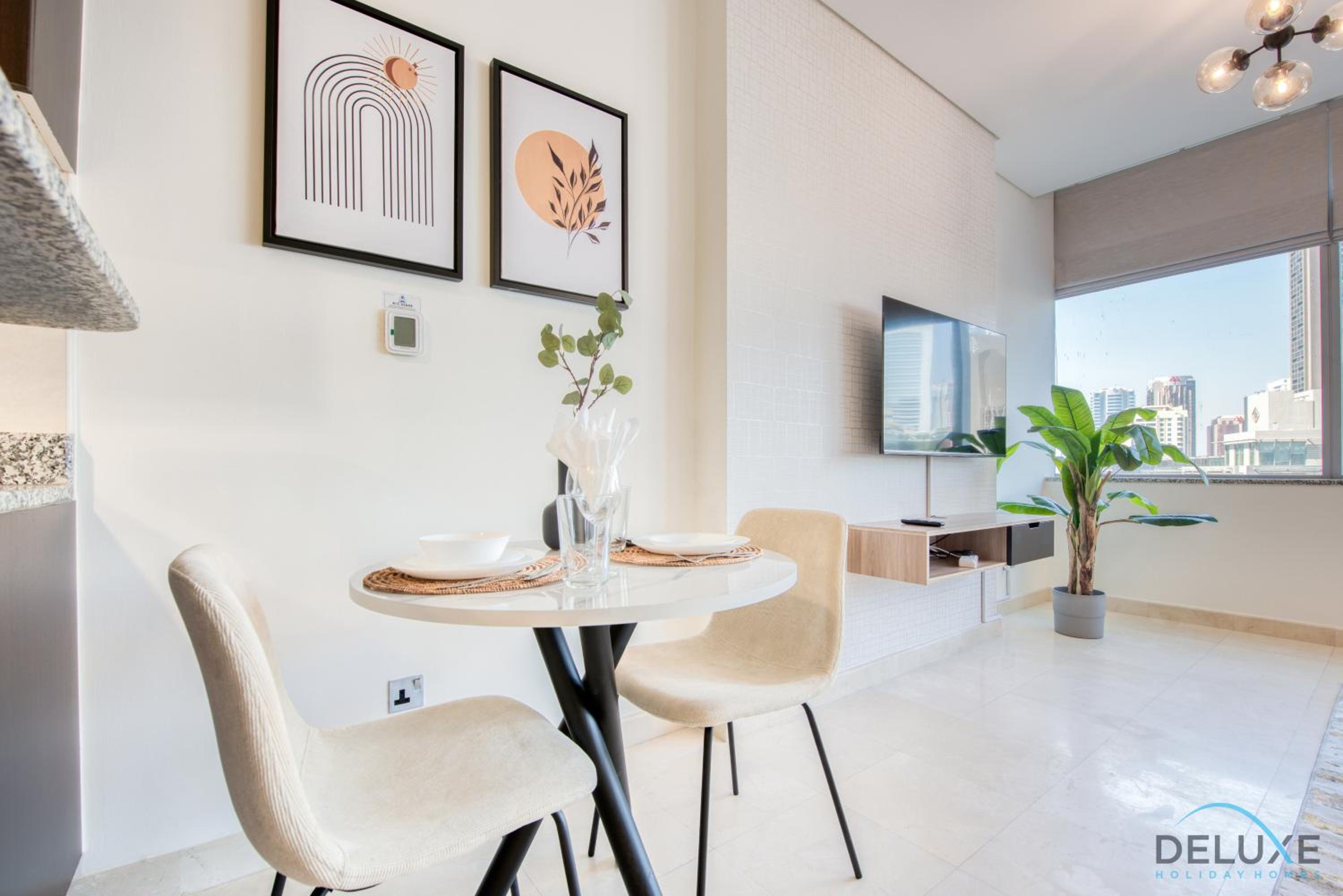 Charming Studio at Sky Gardens DIFC by Deluxe Holiday Homes