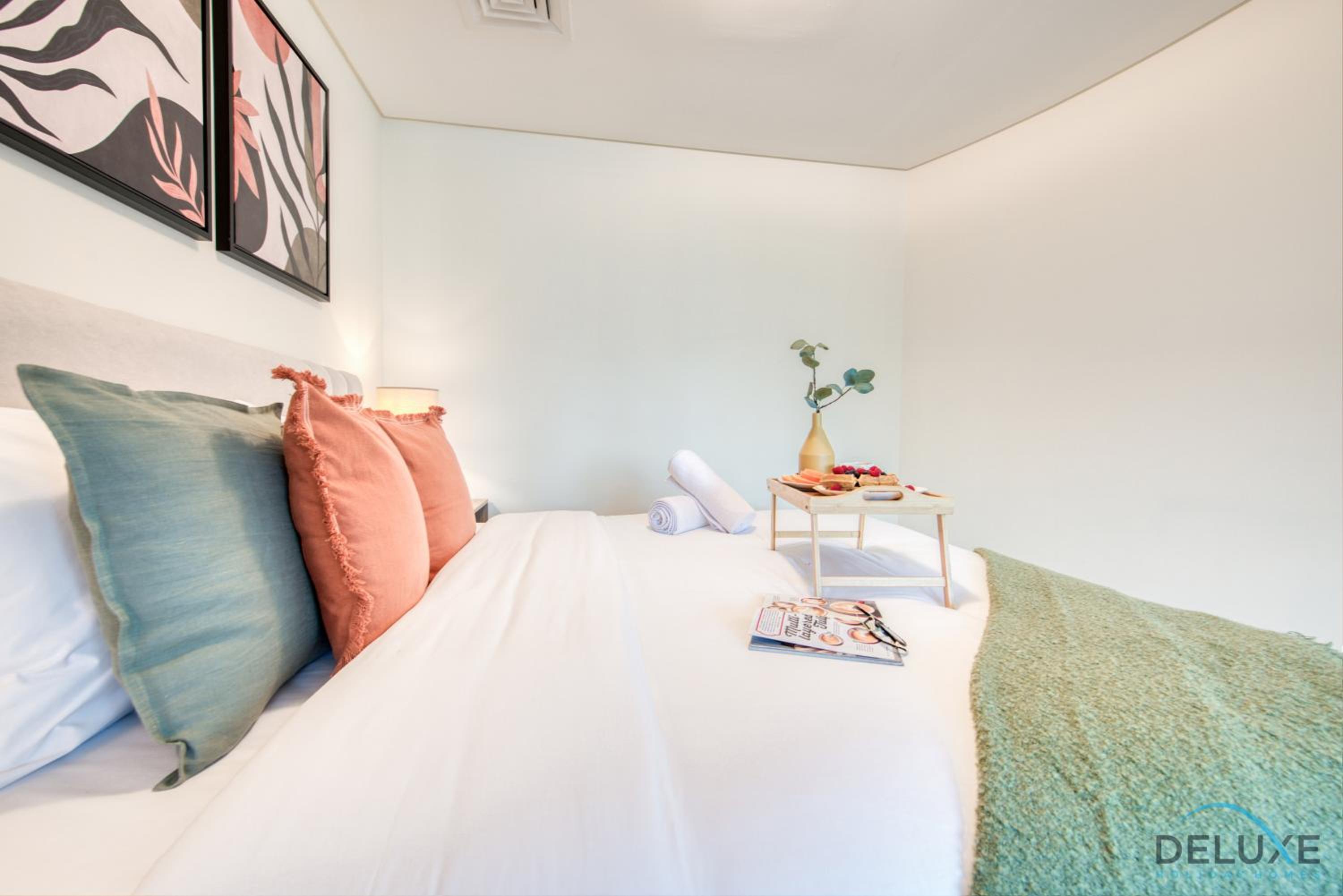 Charming Studio at Sky Gardens DIFC by Deluxe Holiday Homes