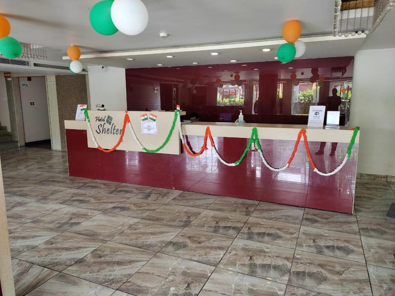 SHELTER HOTEL