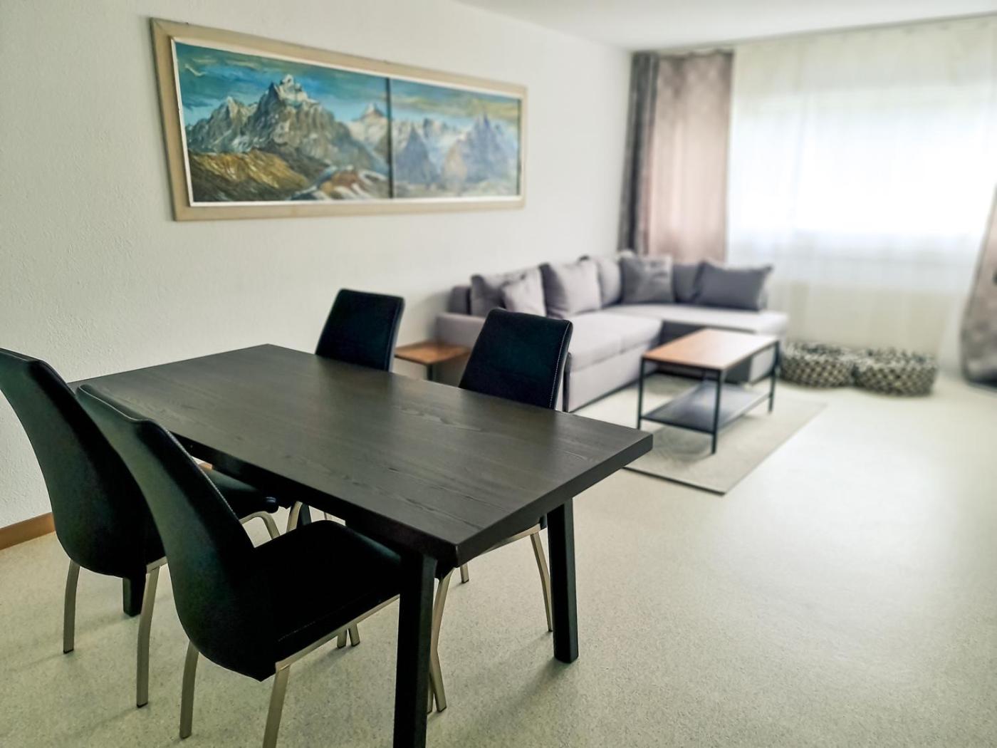 Nika Apartment - Aare Jungfrau AG