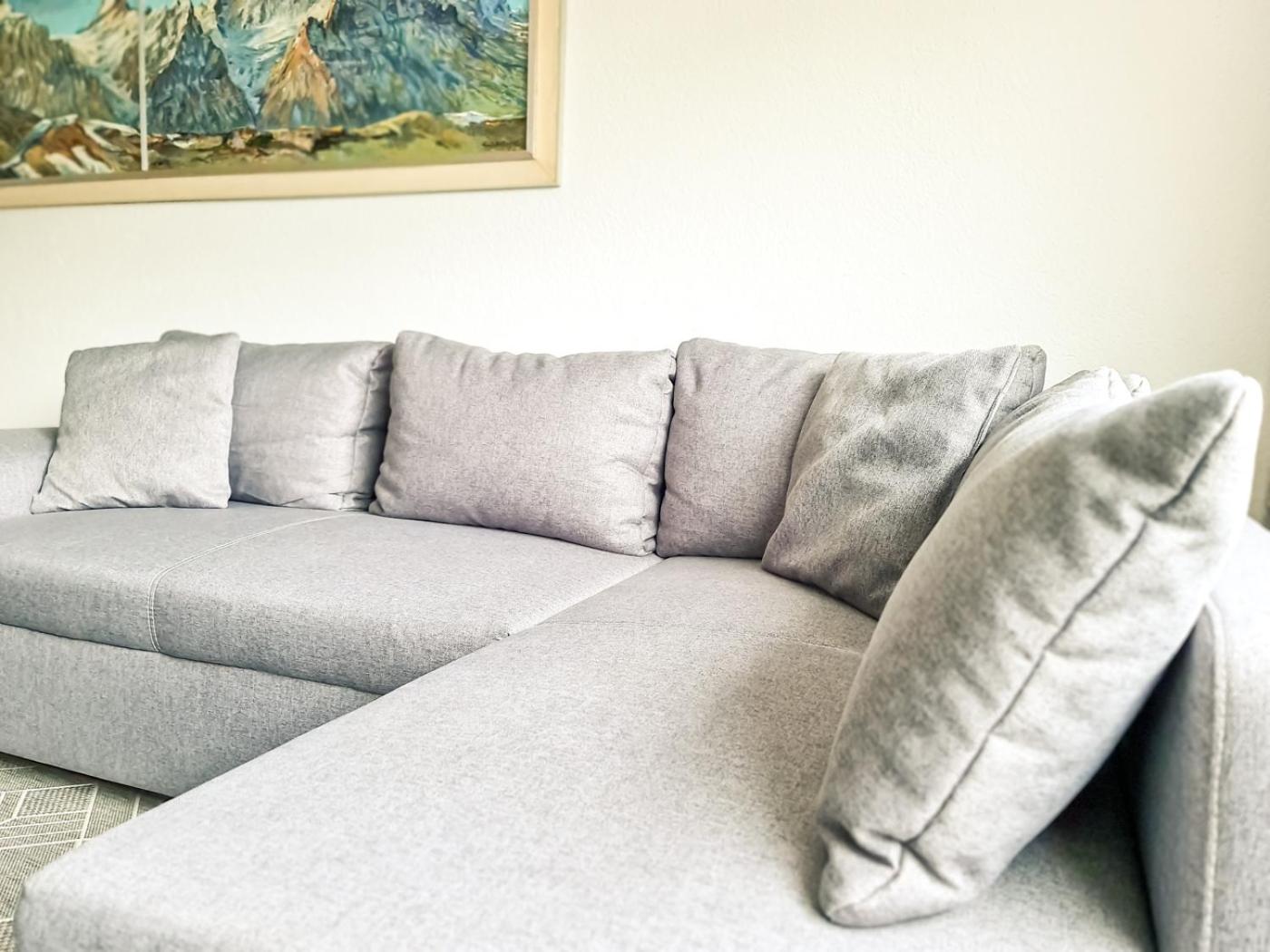 Nika Apartment - Aare Jungfrau AG