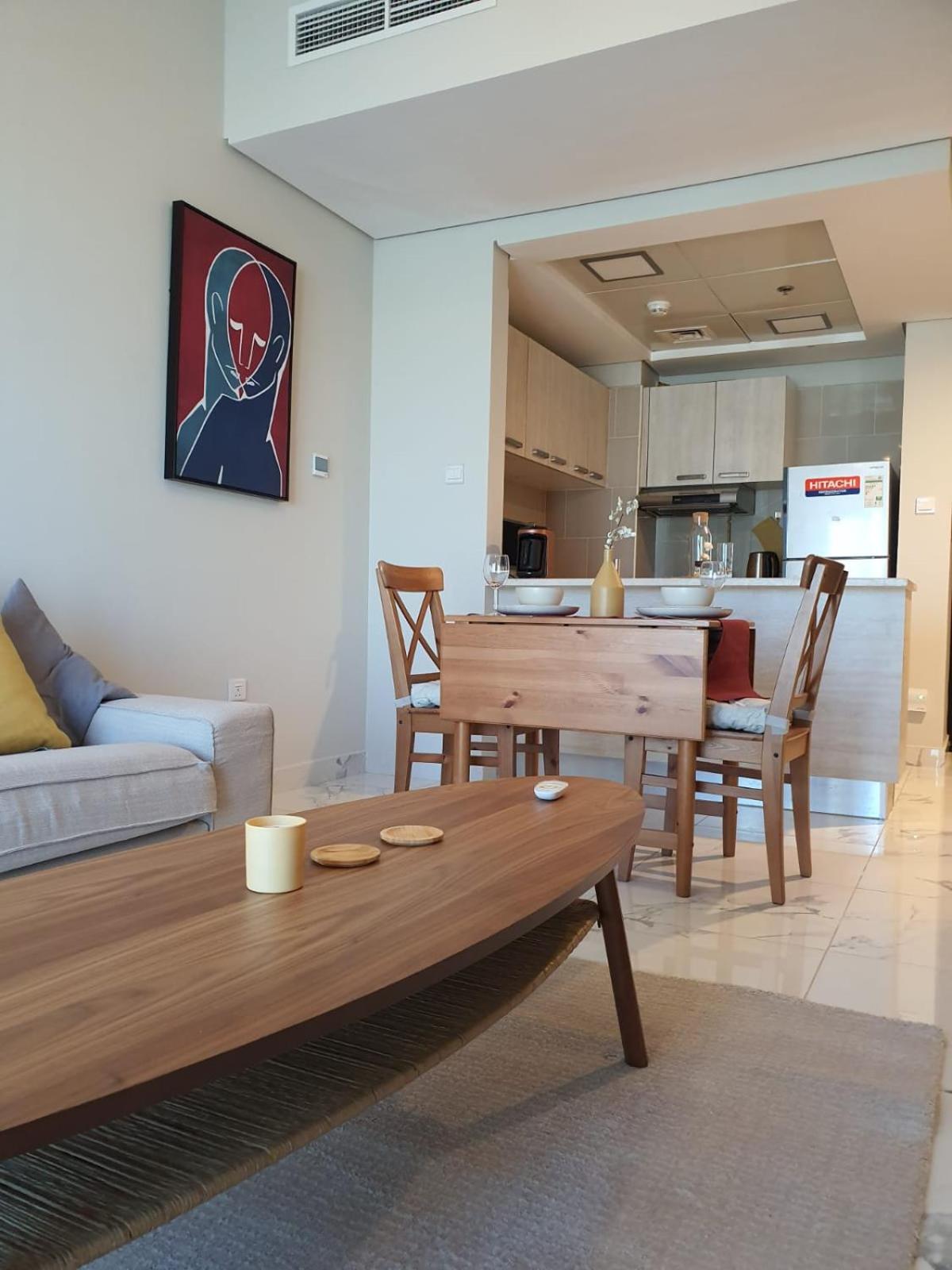 Cozy 1-bedroom apartment in Dubai South with Pool