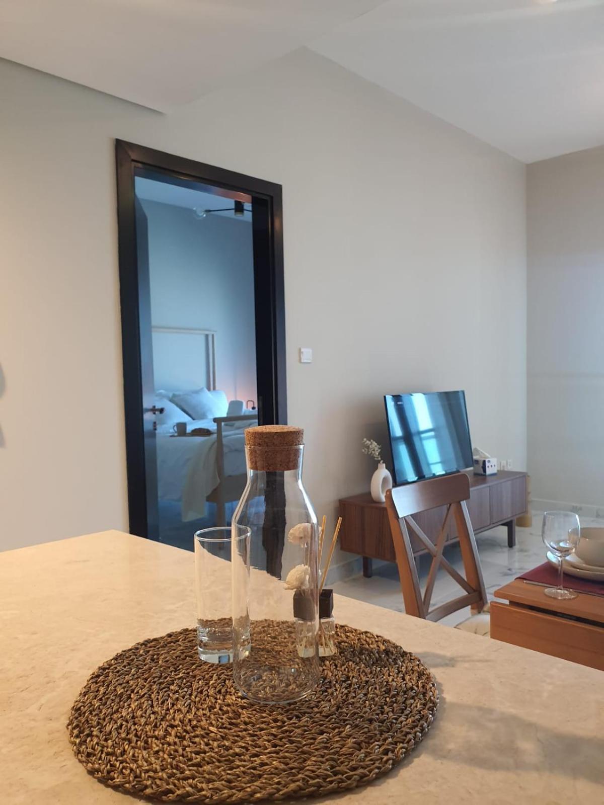 Cozy 1-bedroom apartment in Dubai South with Pool
