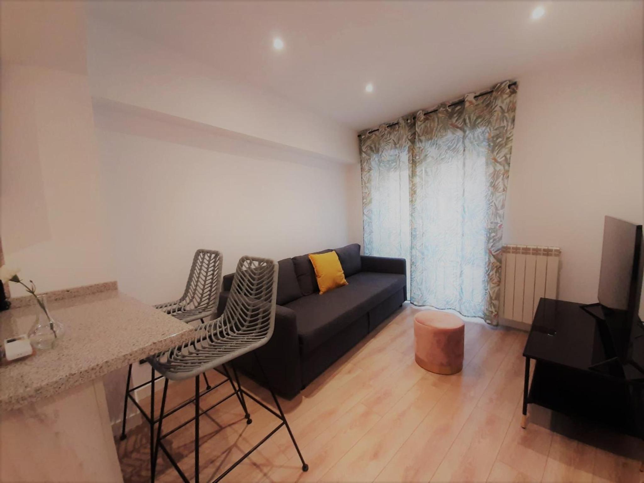 Apartamentos Celestina by gaiarooms