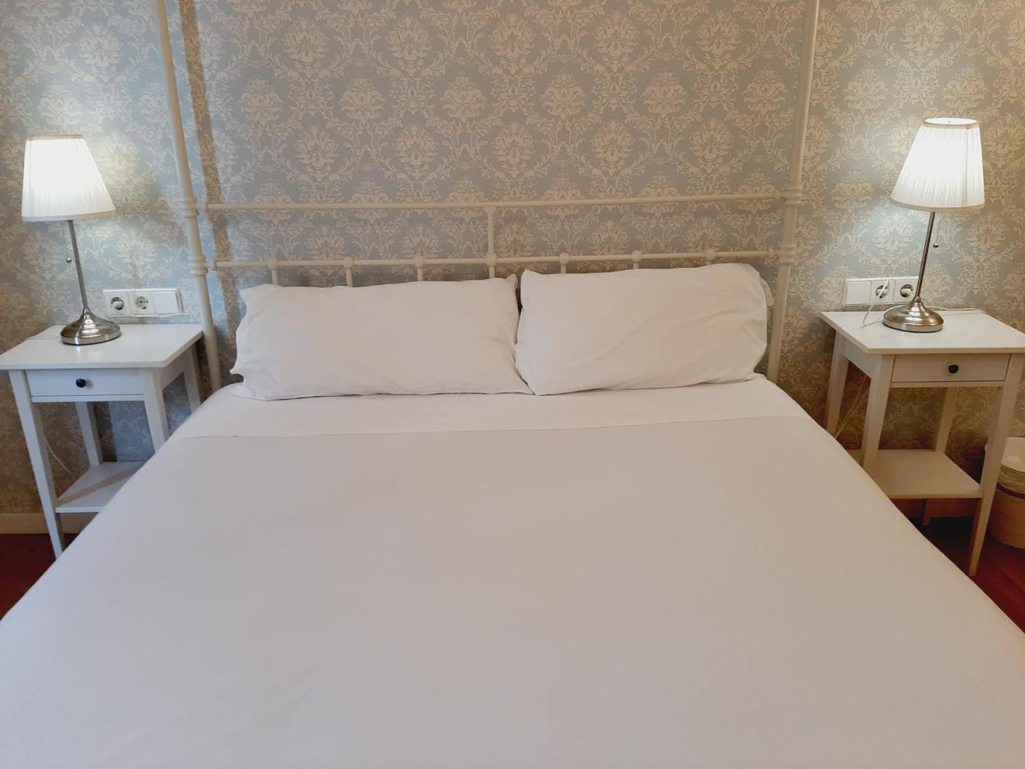 Lumine Luxury Suites by gaiarooms