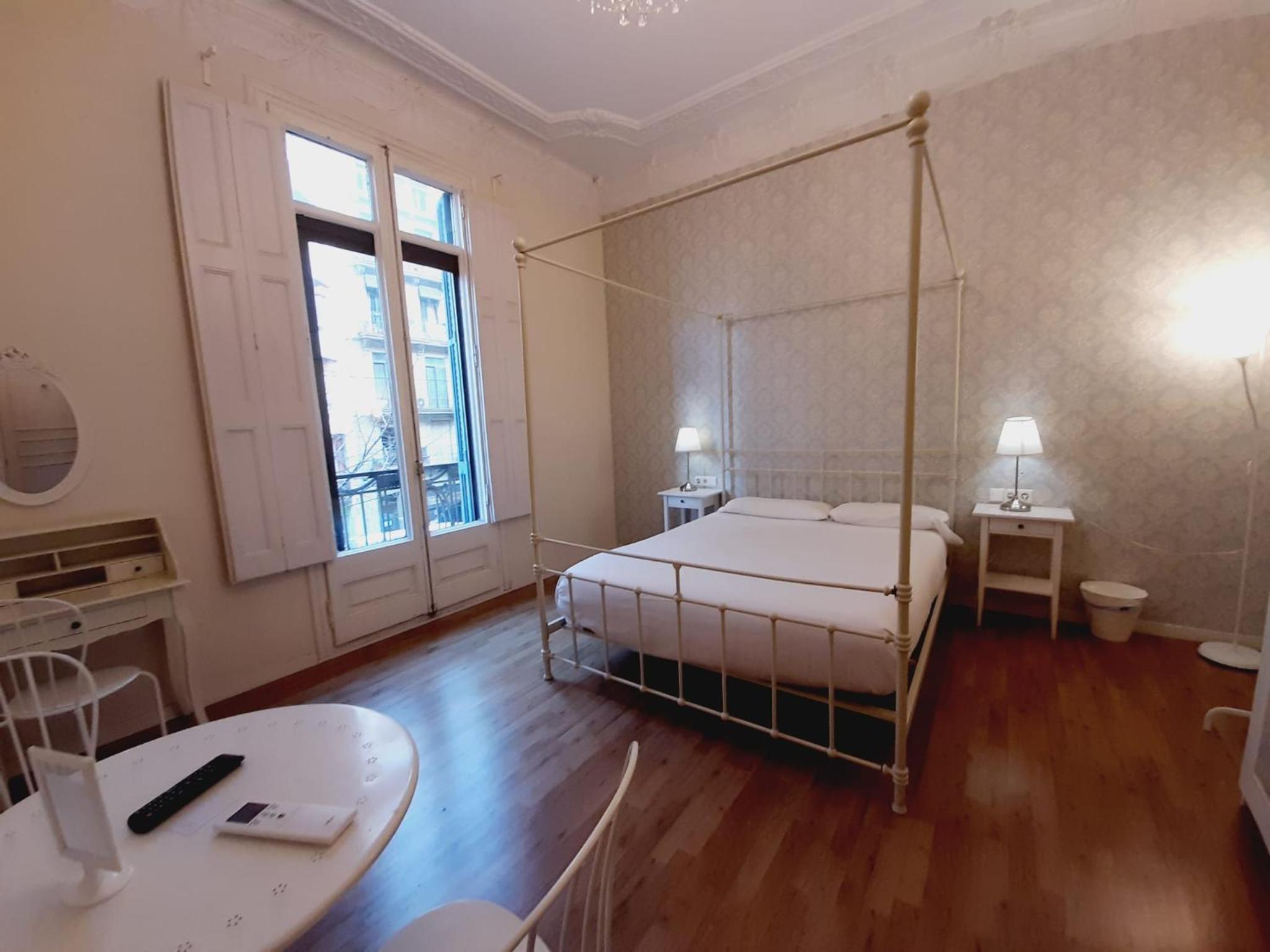 Lumine Luxury Suites by gaiarooms
