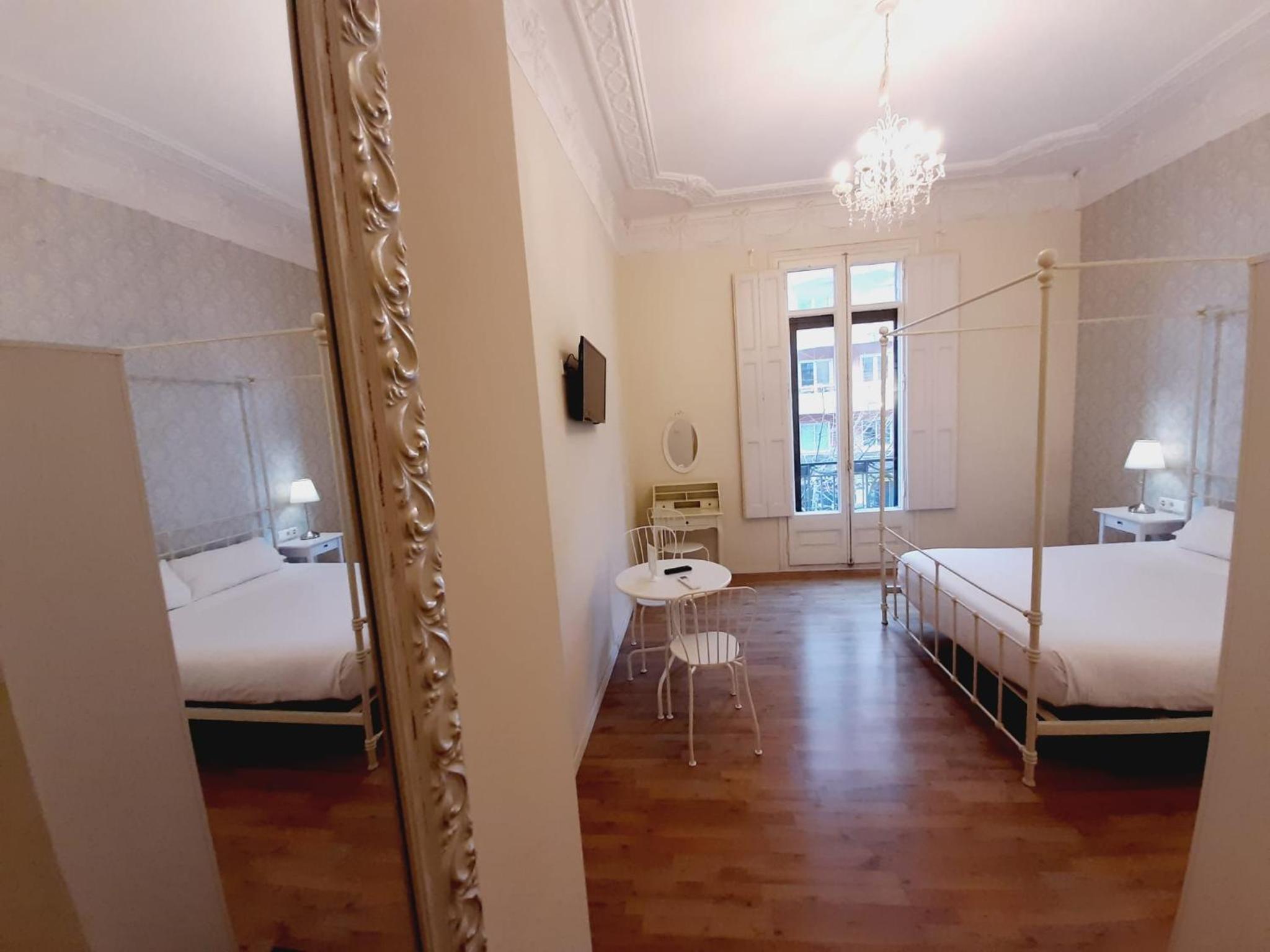 Lumine Luxury Suites by gaiarooms