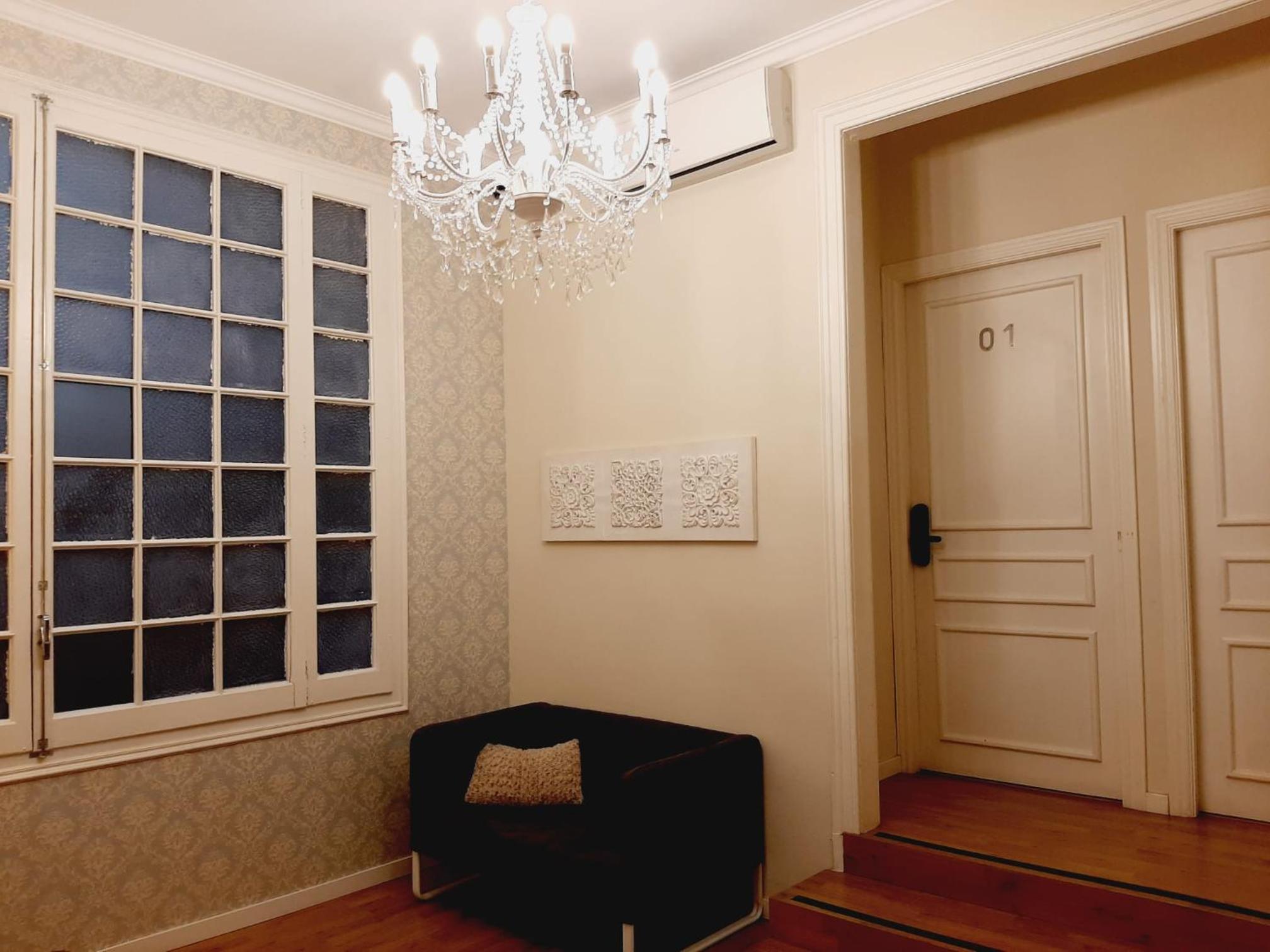Lumine Luxury Suites by gaiarooms