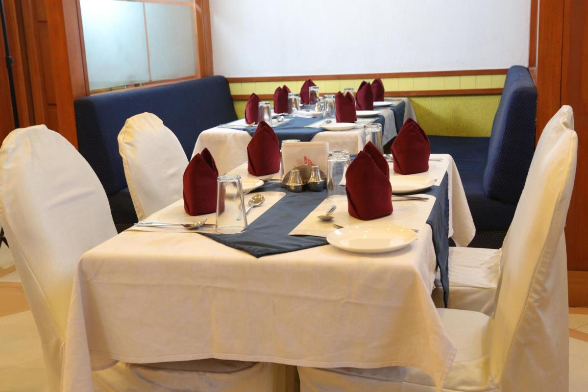 restaurant