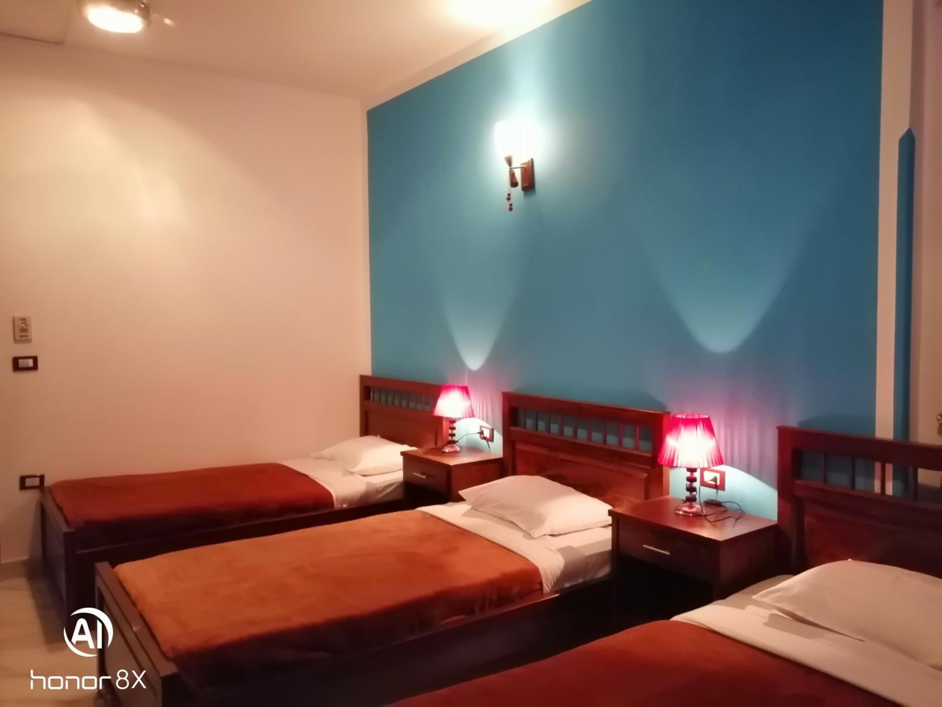 Al Hambra Hotel photo 2