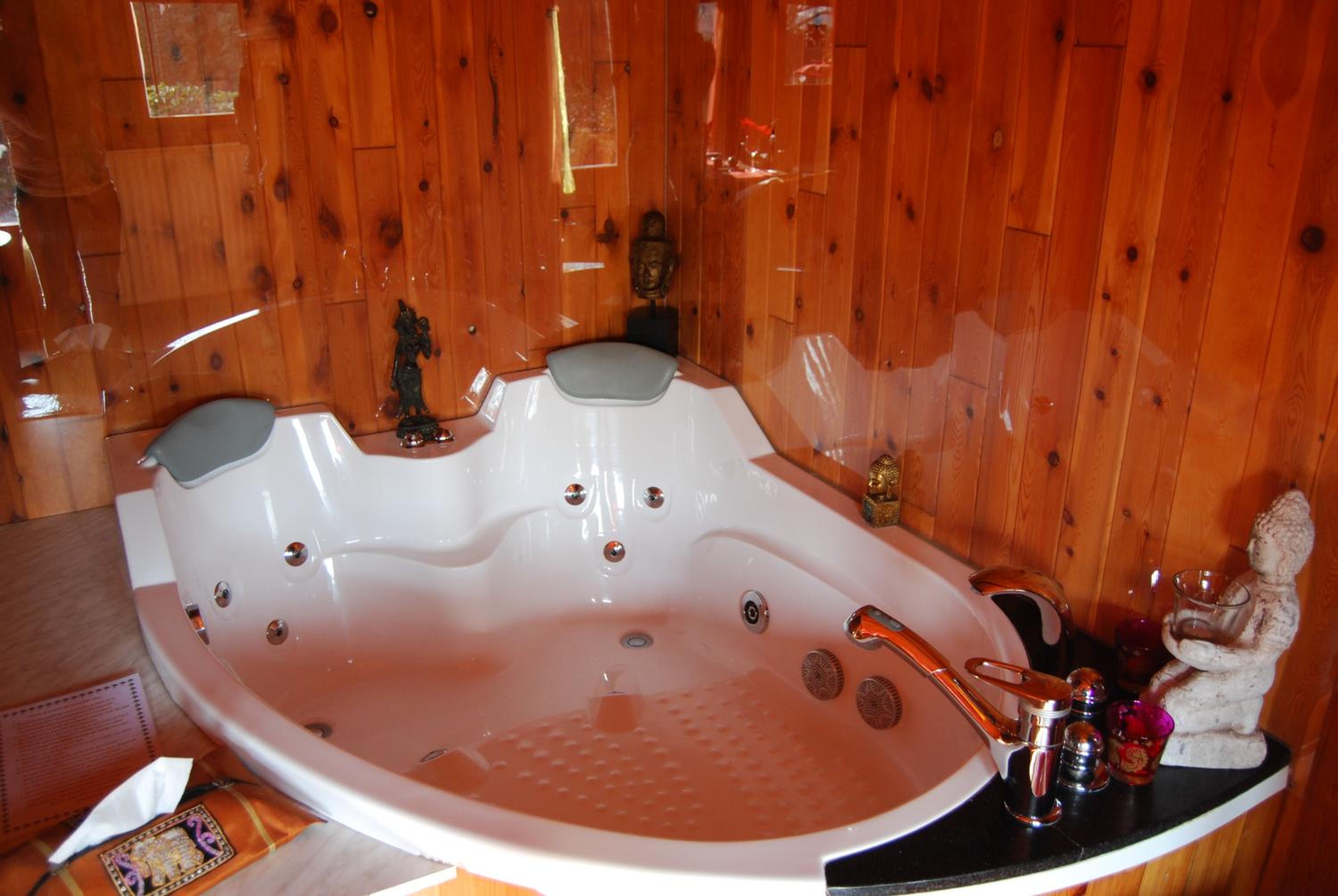 Domaine De La Carrauterie by Terre Insolite