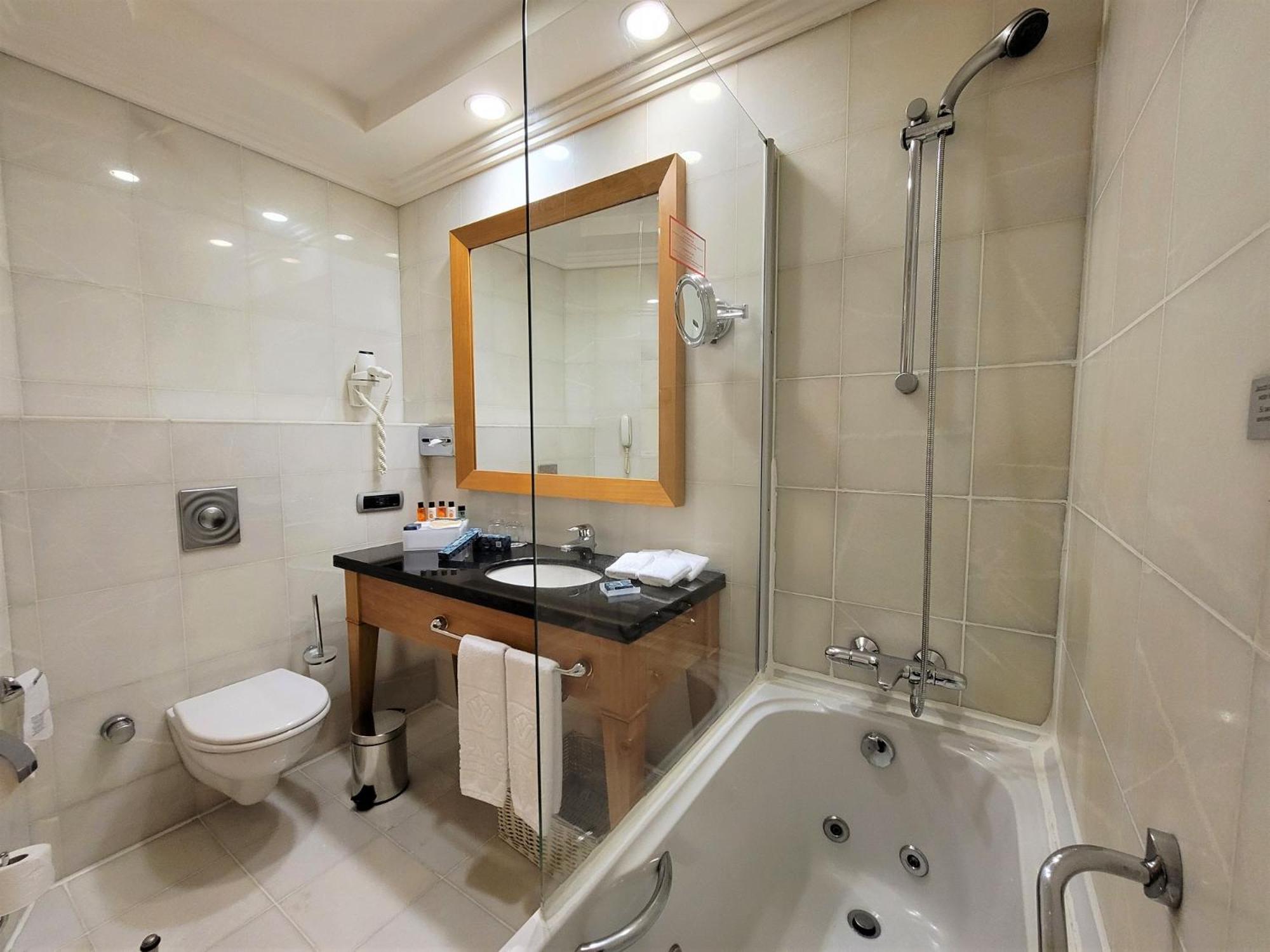 Wyndham Grand Izmir Ozdilek Thermal & Spa - Image 16