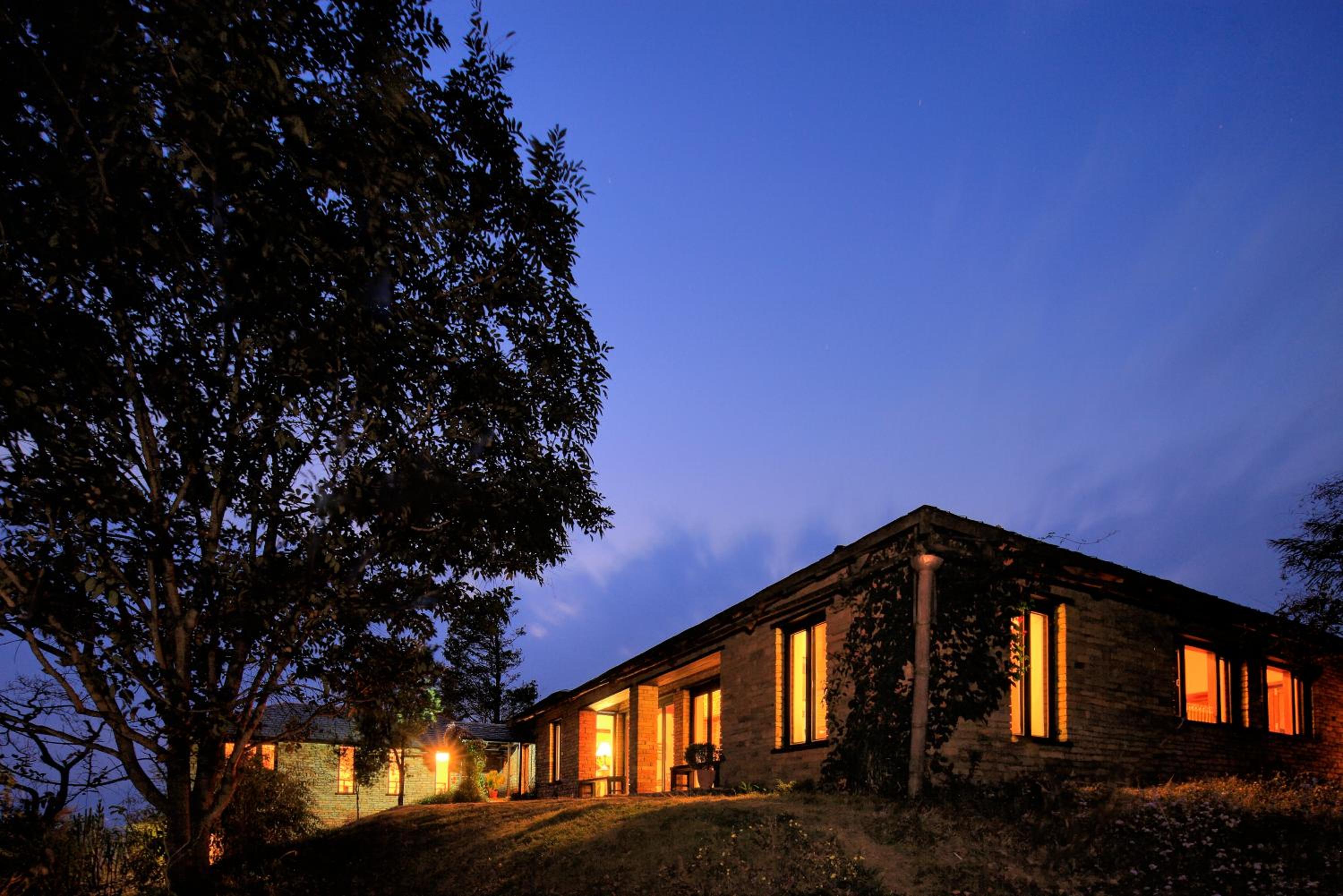 Tiger Mountain Pokhara Lodge Nepal
