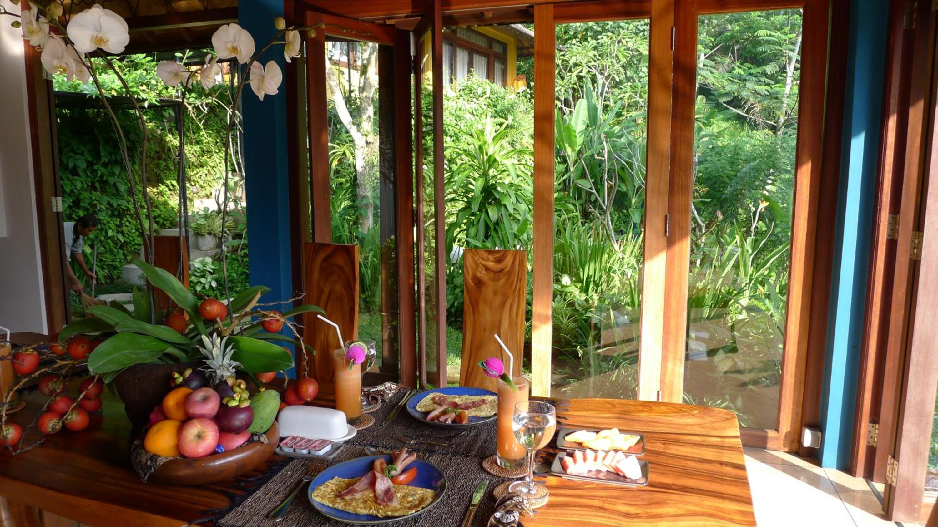 Villa Umah Shanti
