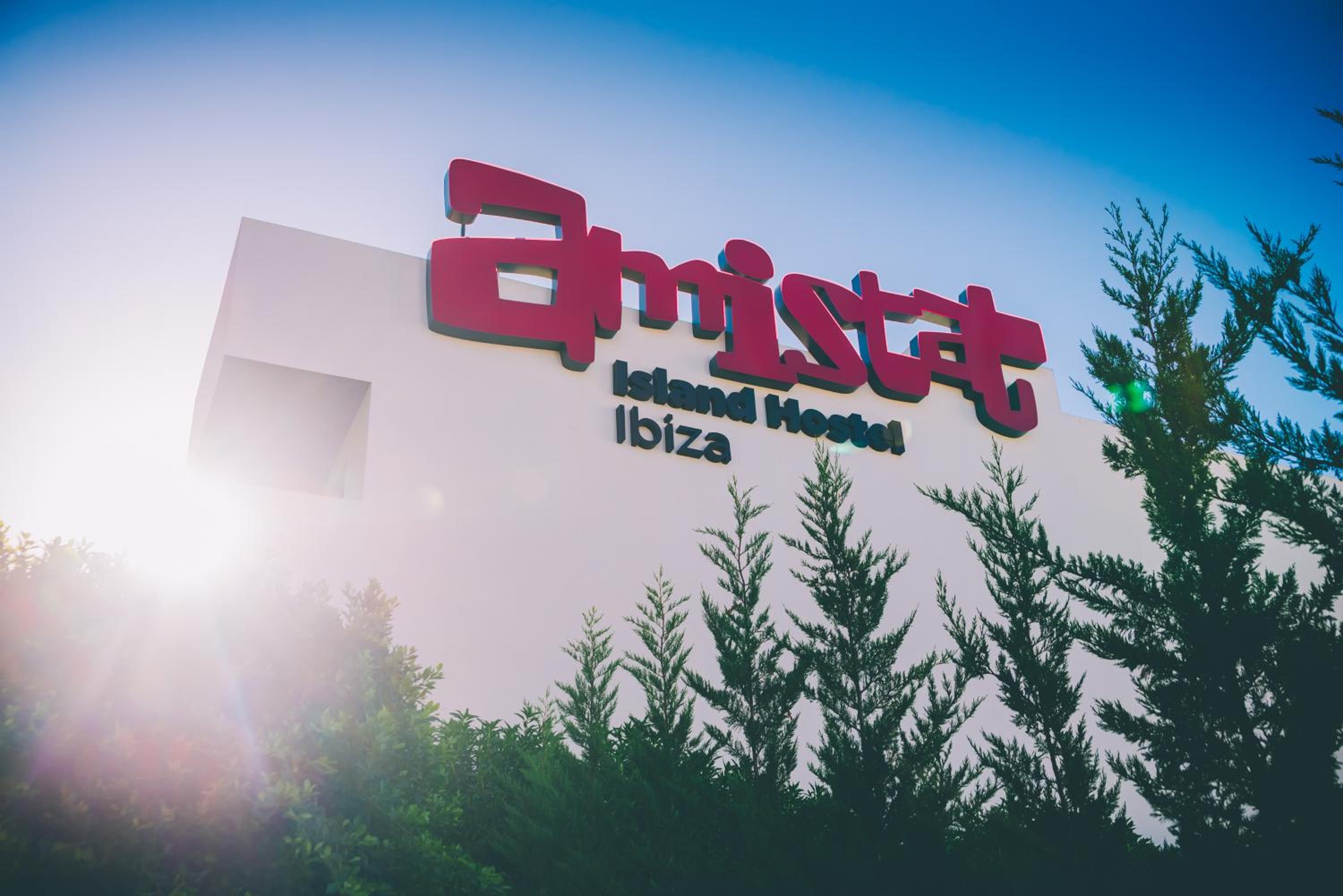 AMISTAT Island Hostel Ibiza - ALBERGUE JUVENIL