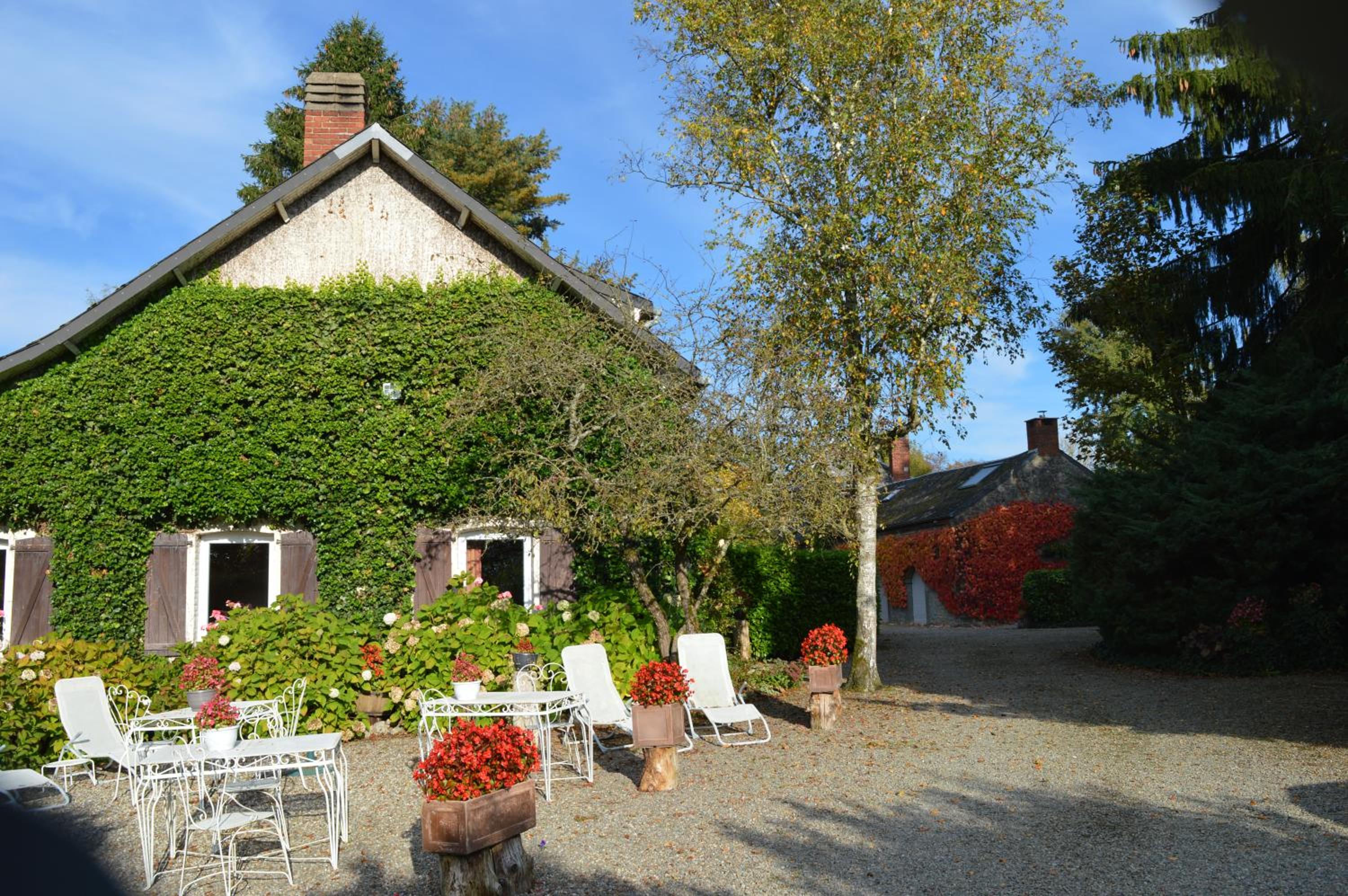 Domaine De La Carrauterie by Terre Insolite