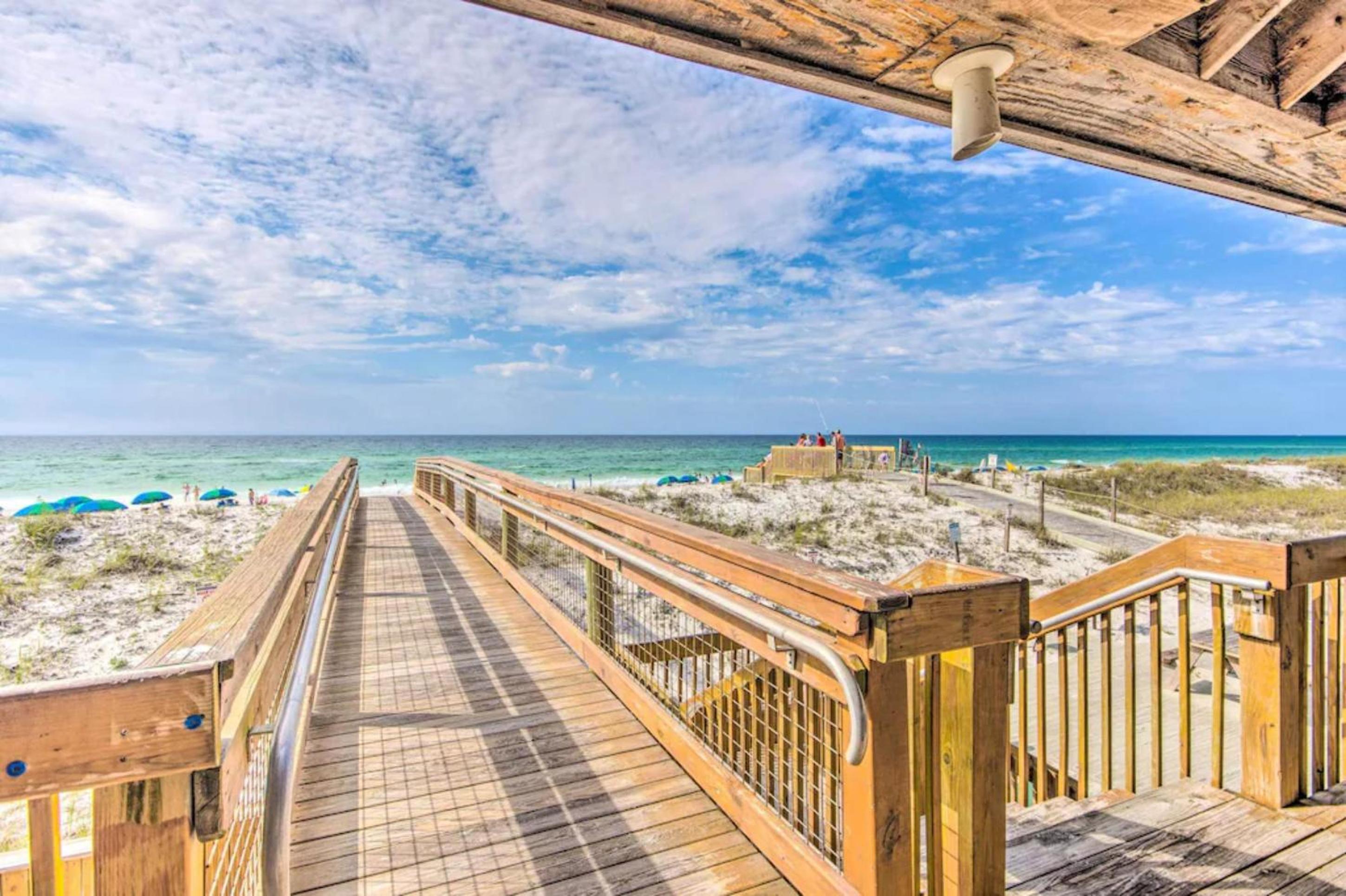 Sandpiper Cove by Panhandle Getaways