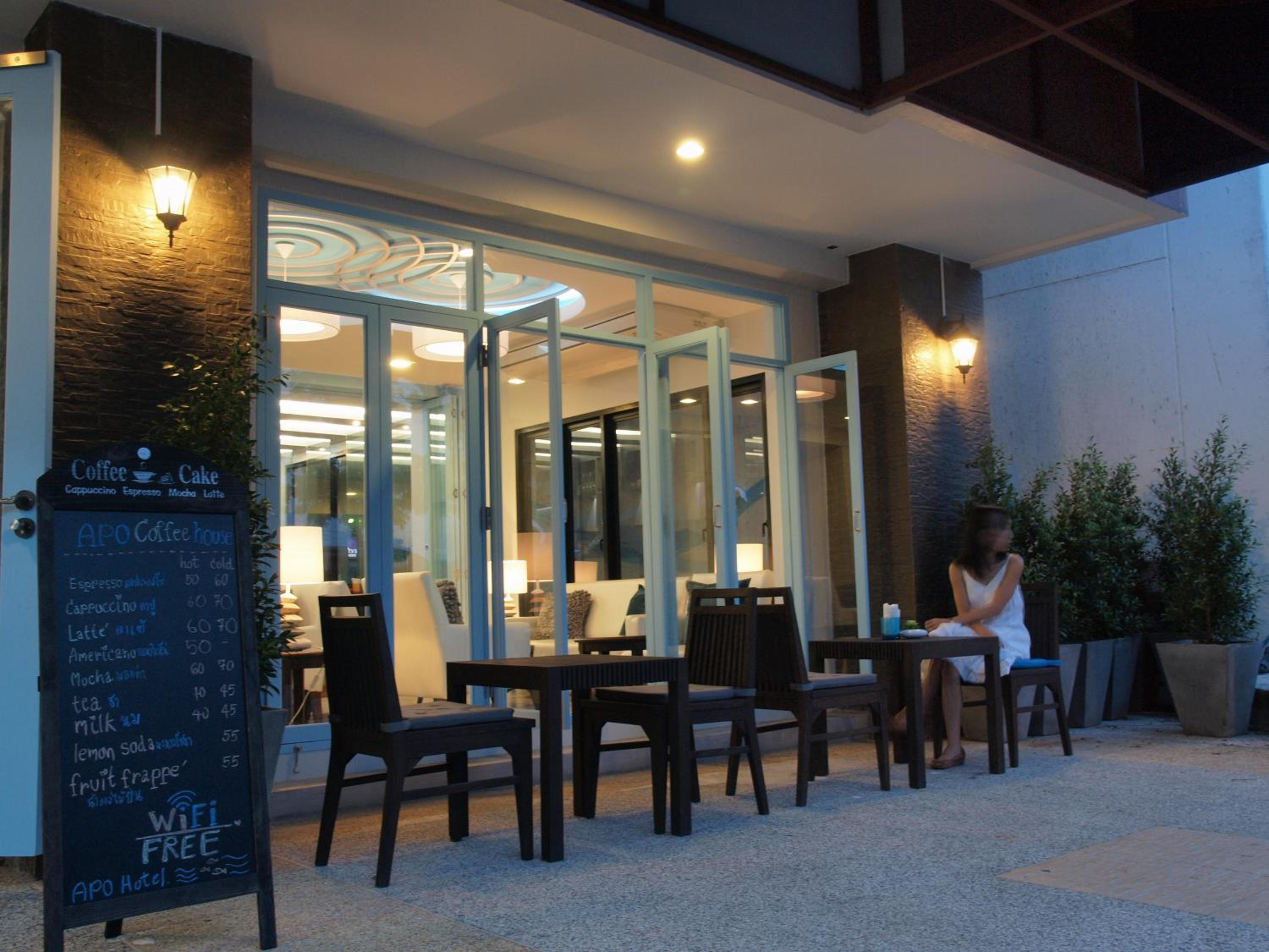 Apo Hotel