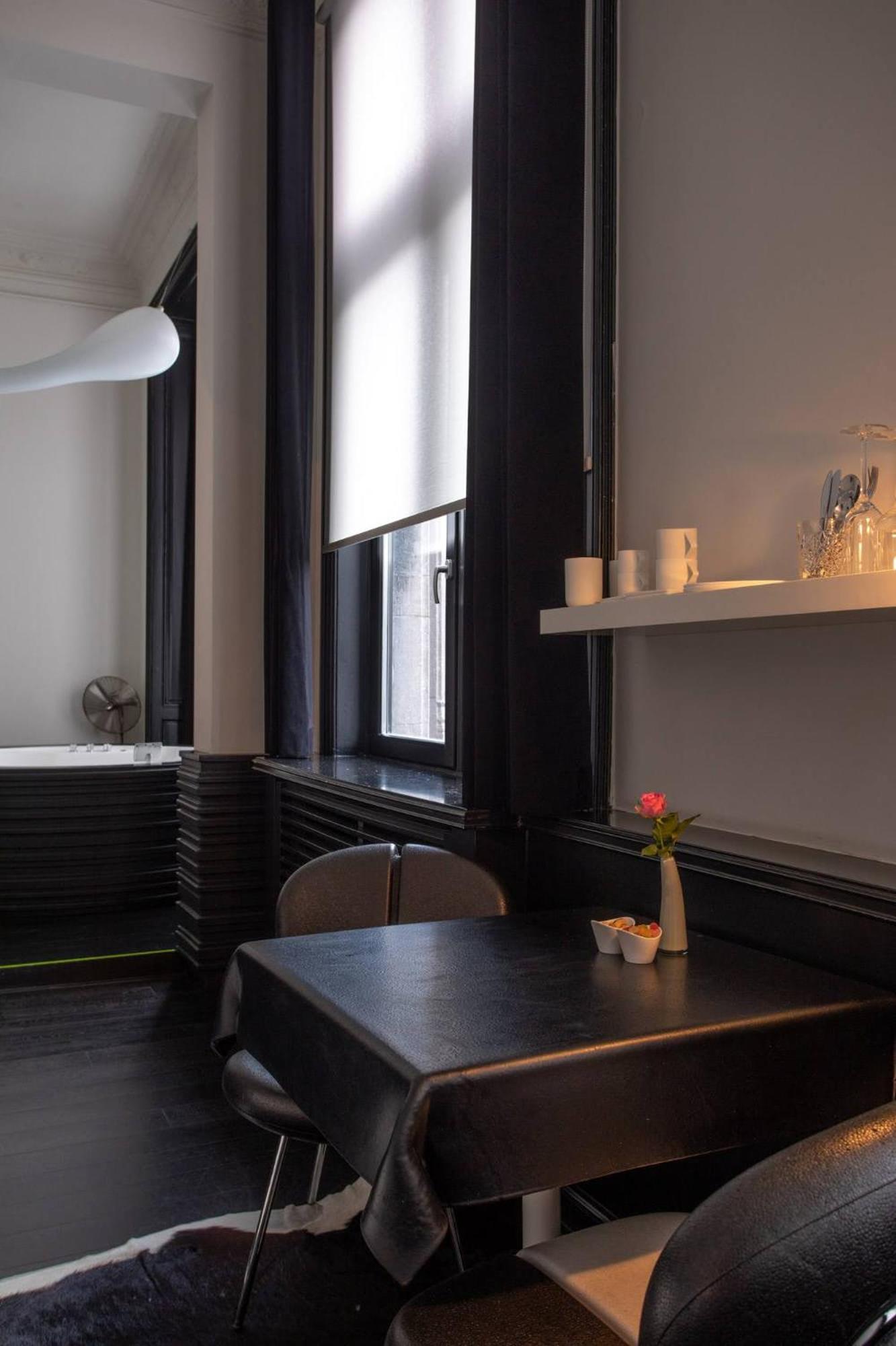 B&B Suites FEEK