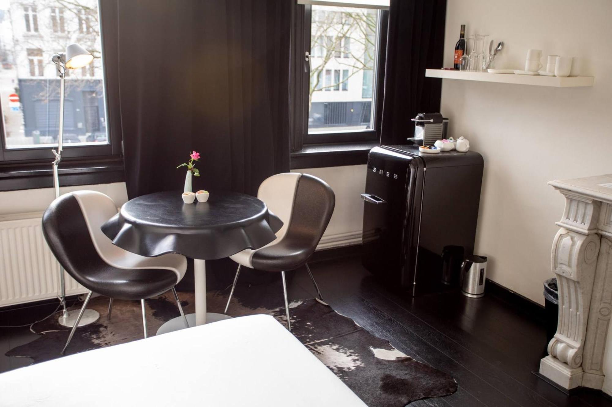 B&B Suites FEEK