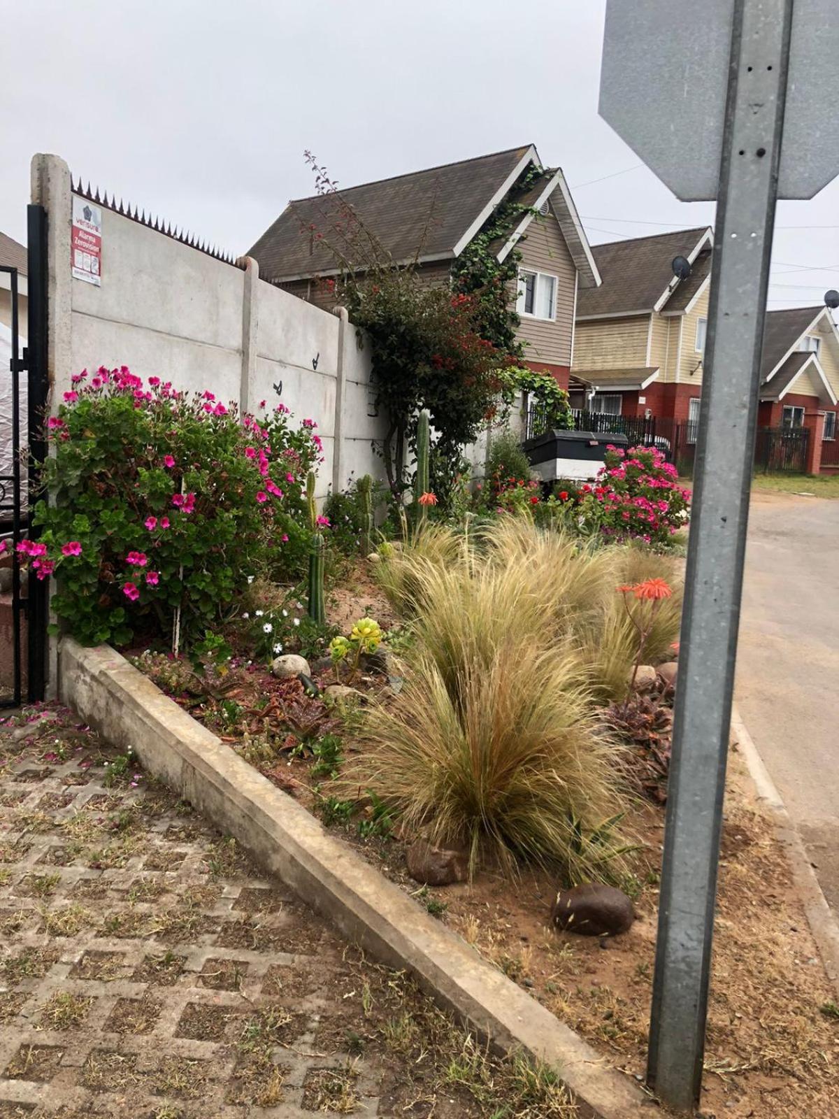 Comoda y amplia casa en sector residencial